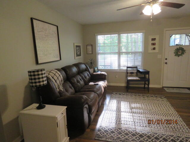 410 1st Street, LaFayette