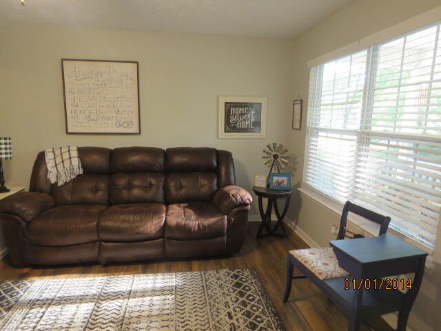 410 1st Street, LaFayette