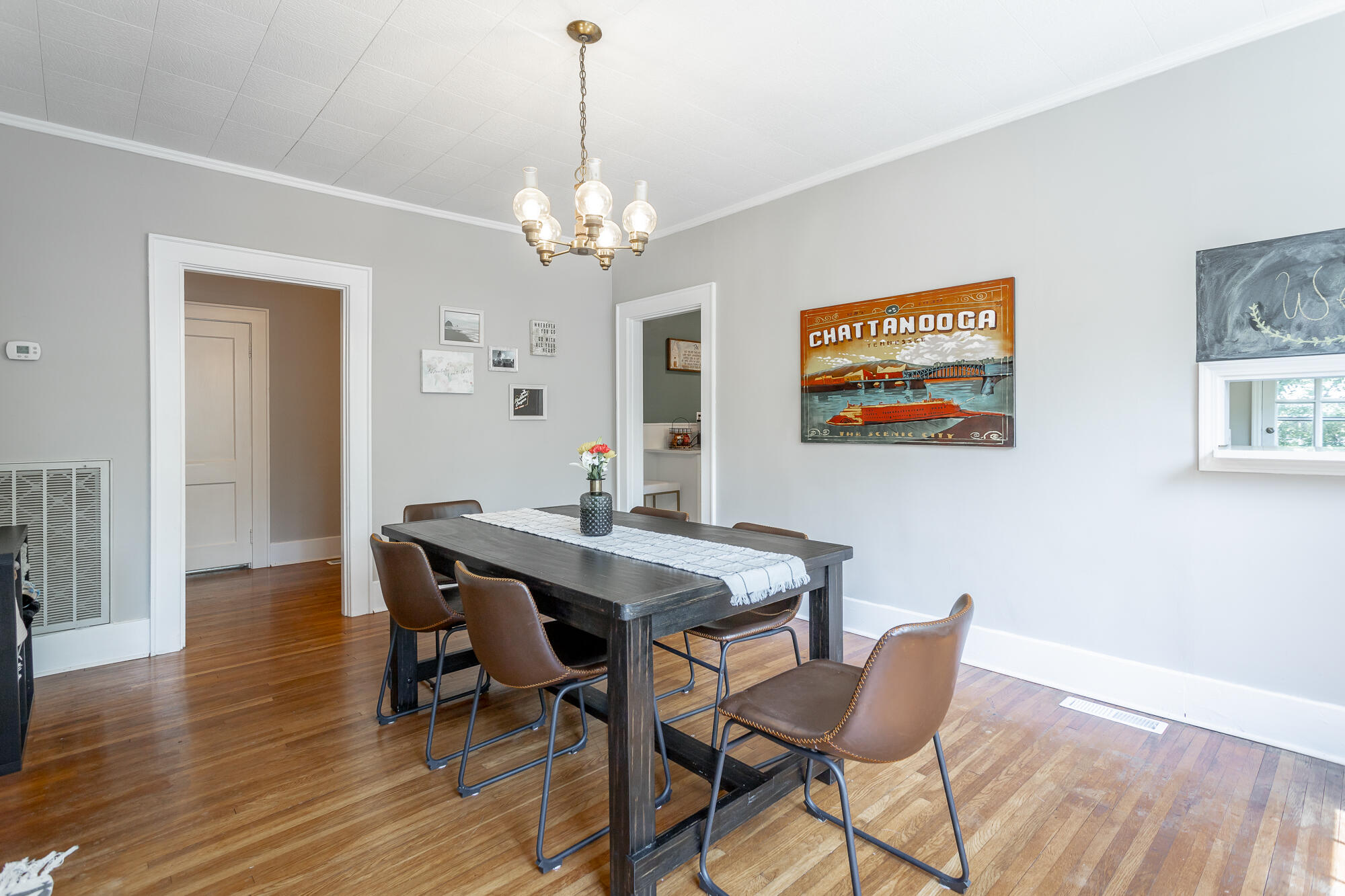 112 S Saint Marks Avenue