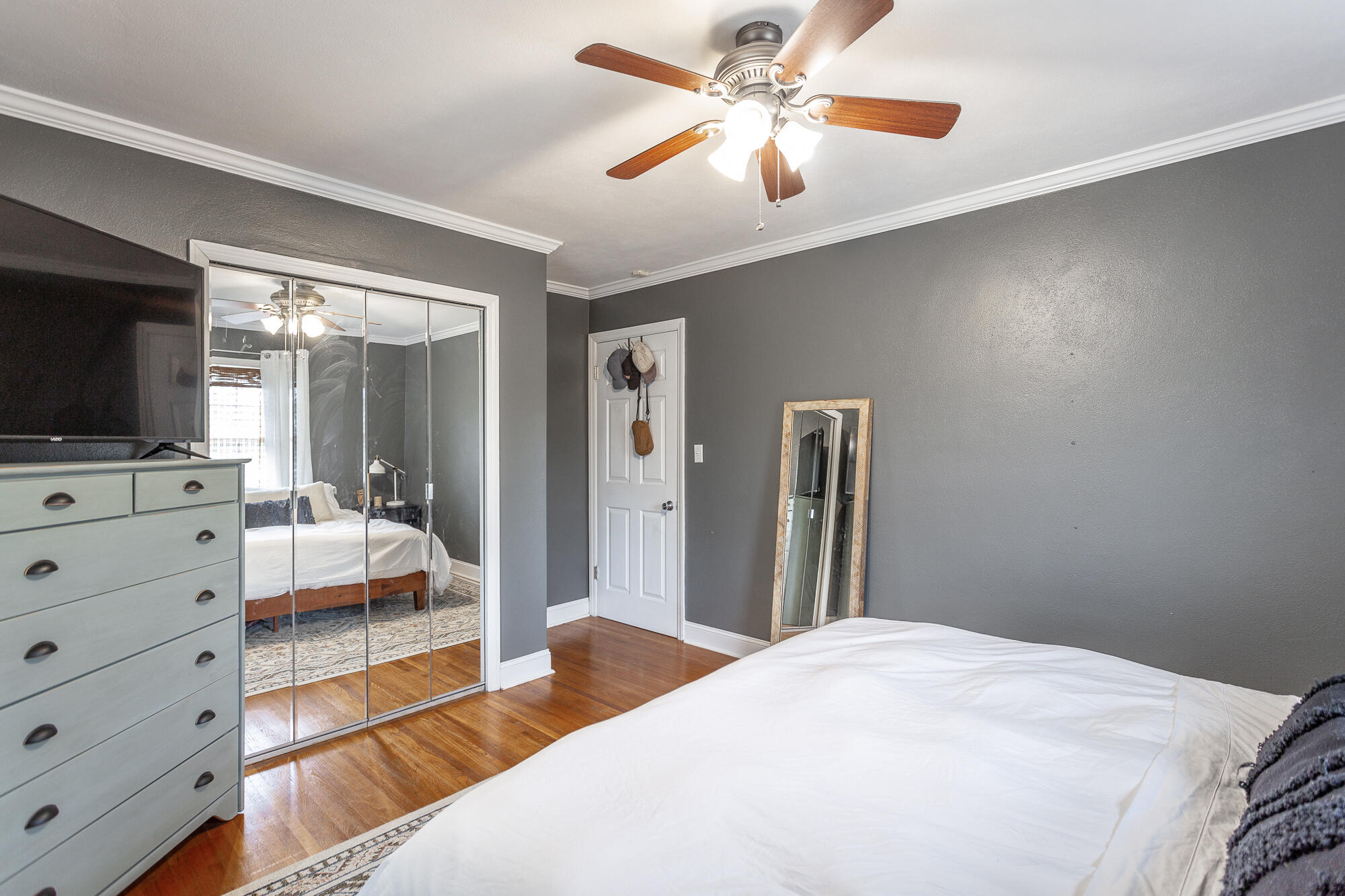 979 Linden Hall Road