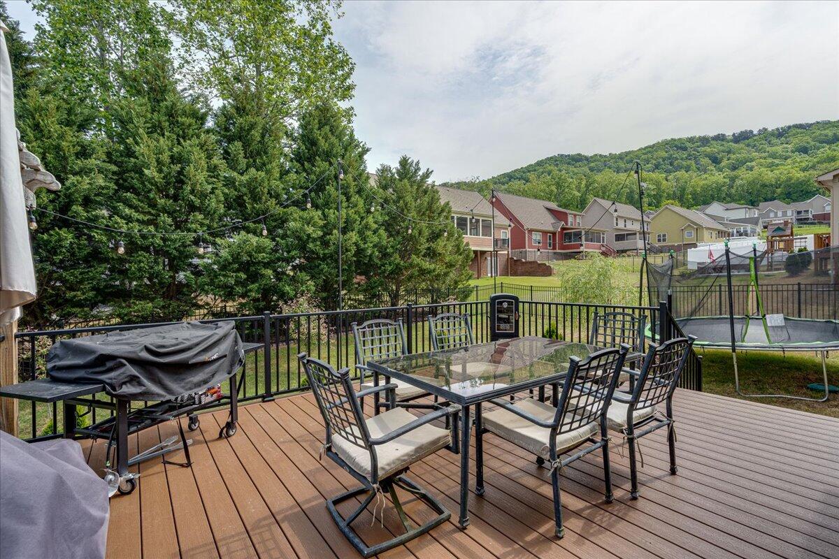 8025 Turkey Run Road