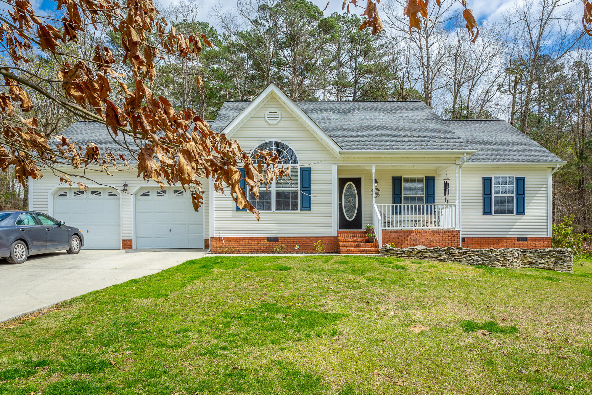 618 Howard Leonard Road