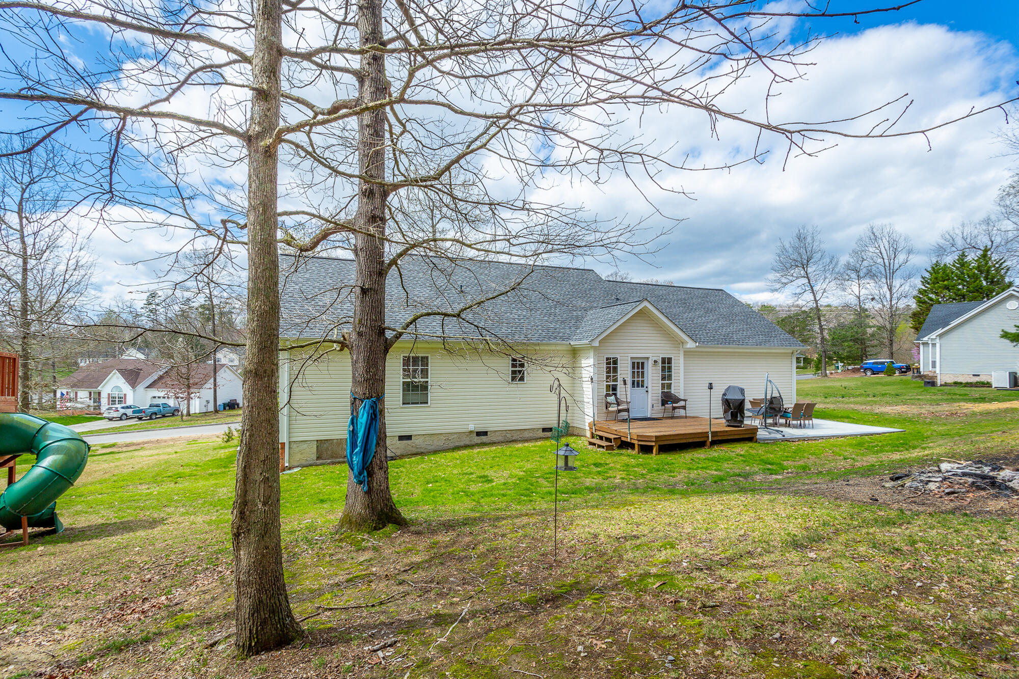 618 Howard Leonard Road