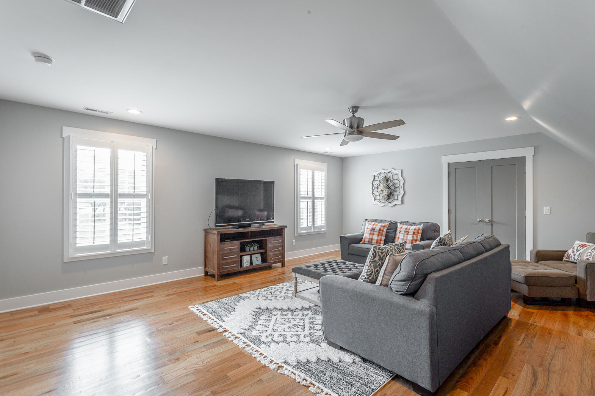 45 Cobblestone Trail