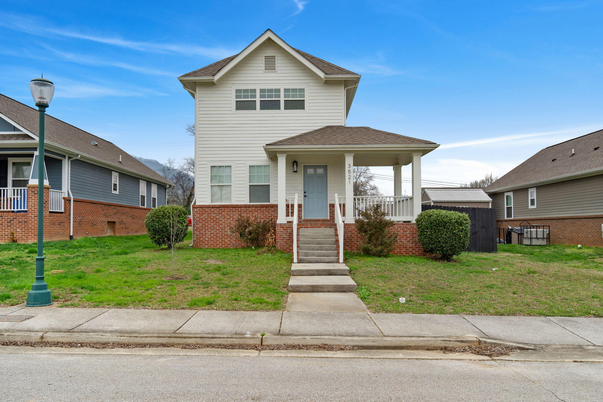 3521 Highland Avenue