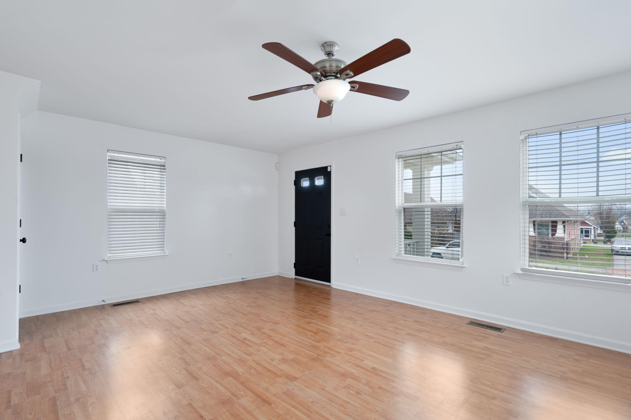 3521 Highland Avenue
