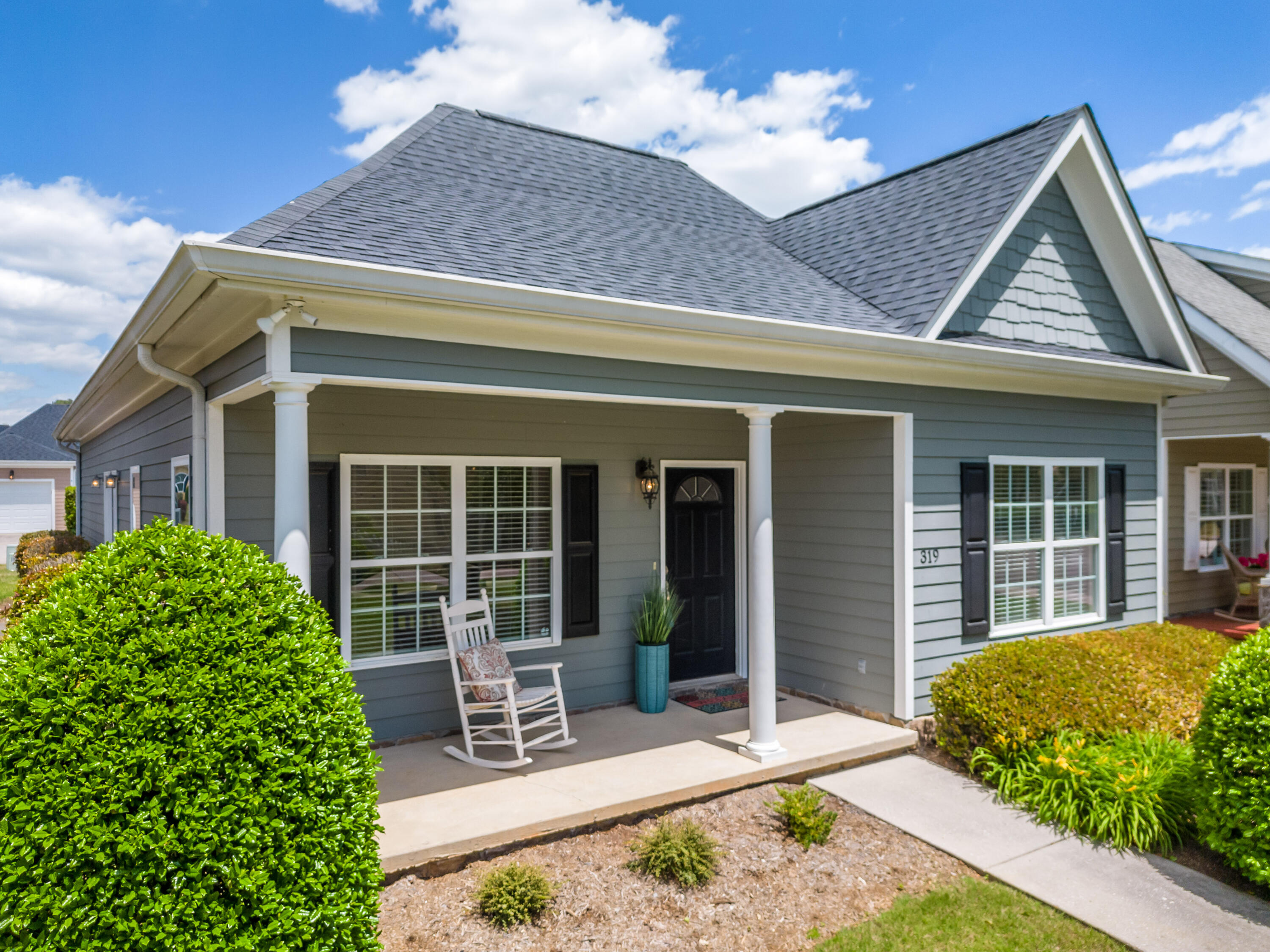 319 Callaway Court