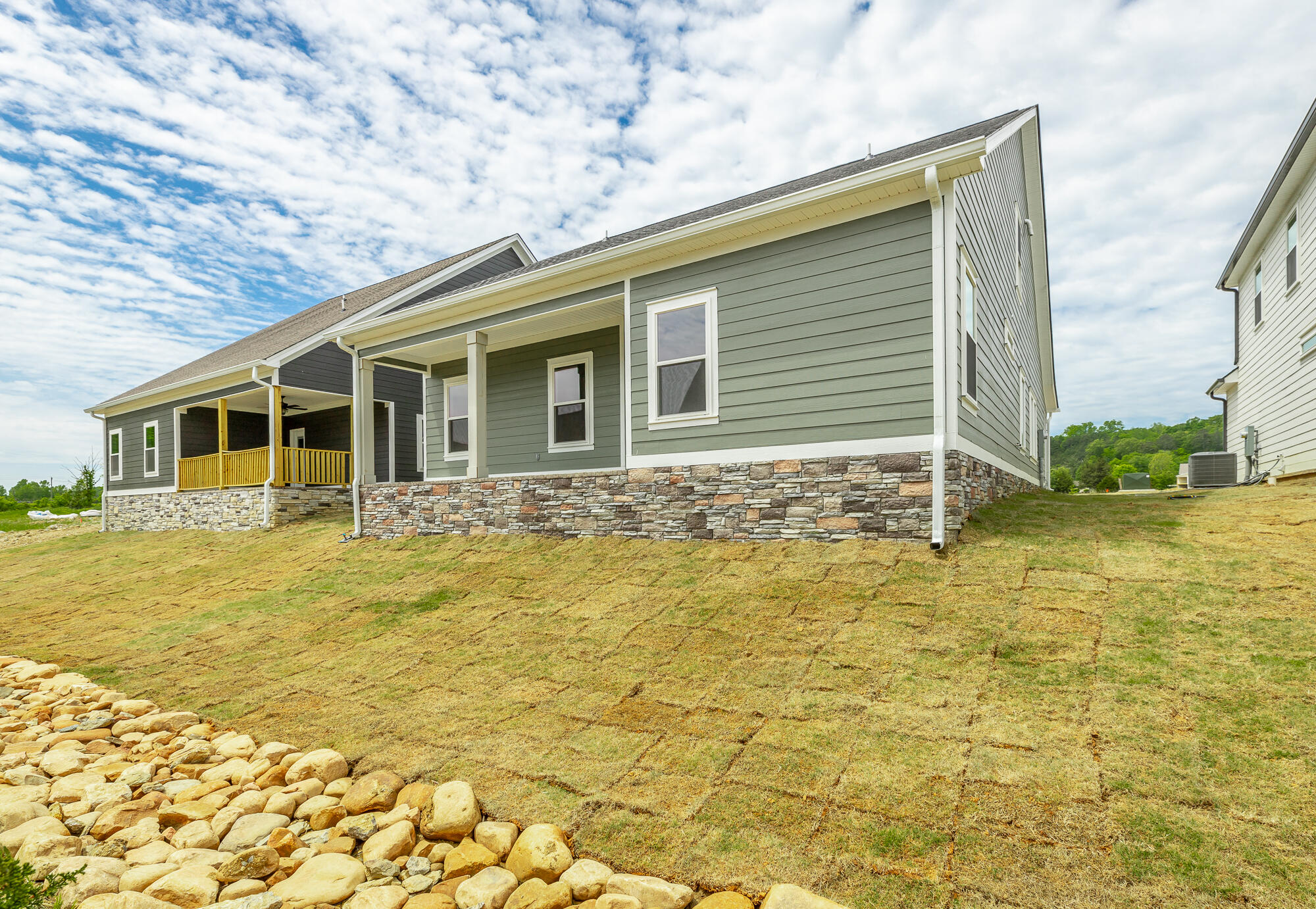387 Willow Grove Court, 29