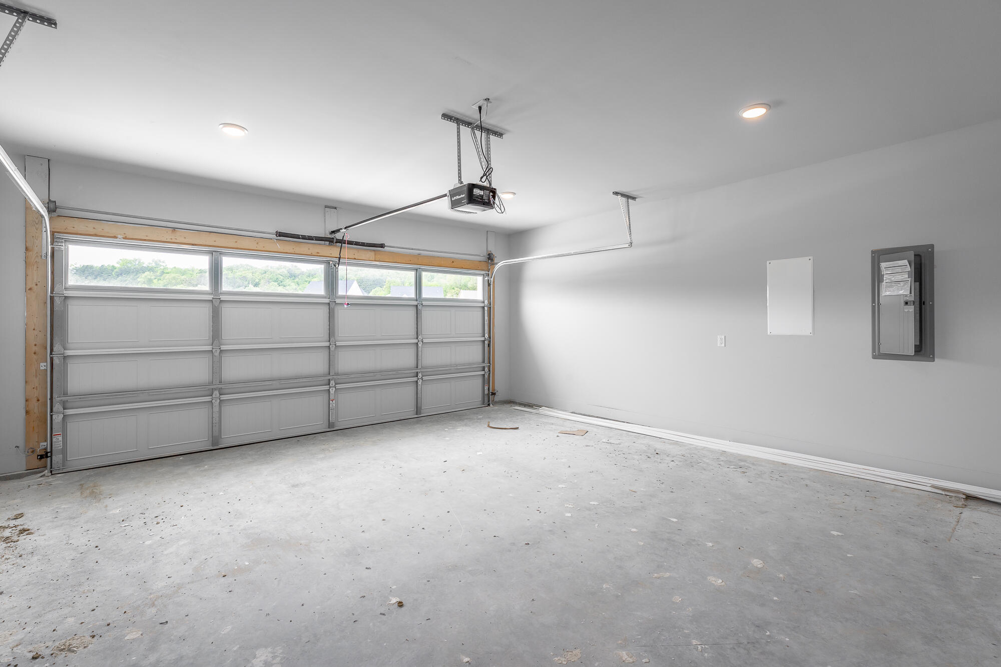 387 Willow Grove Court, 29