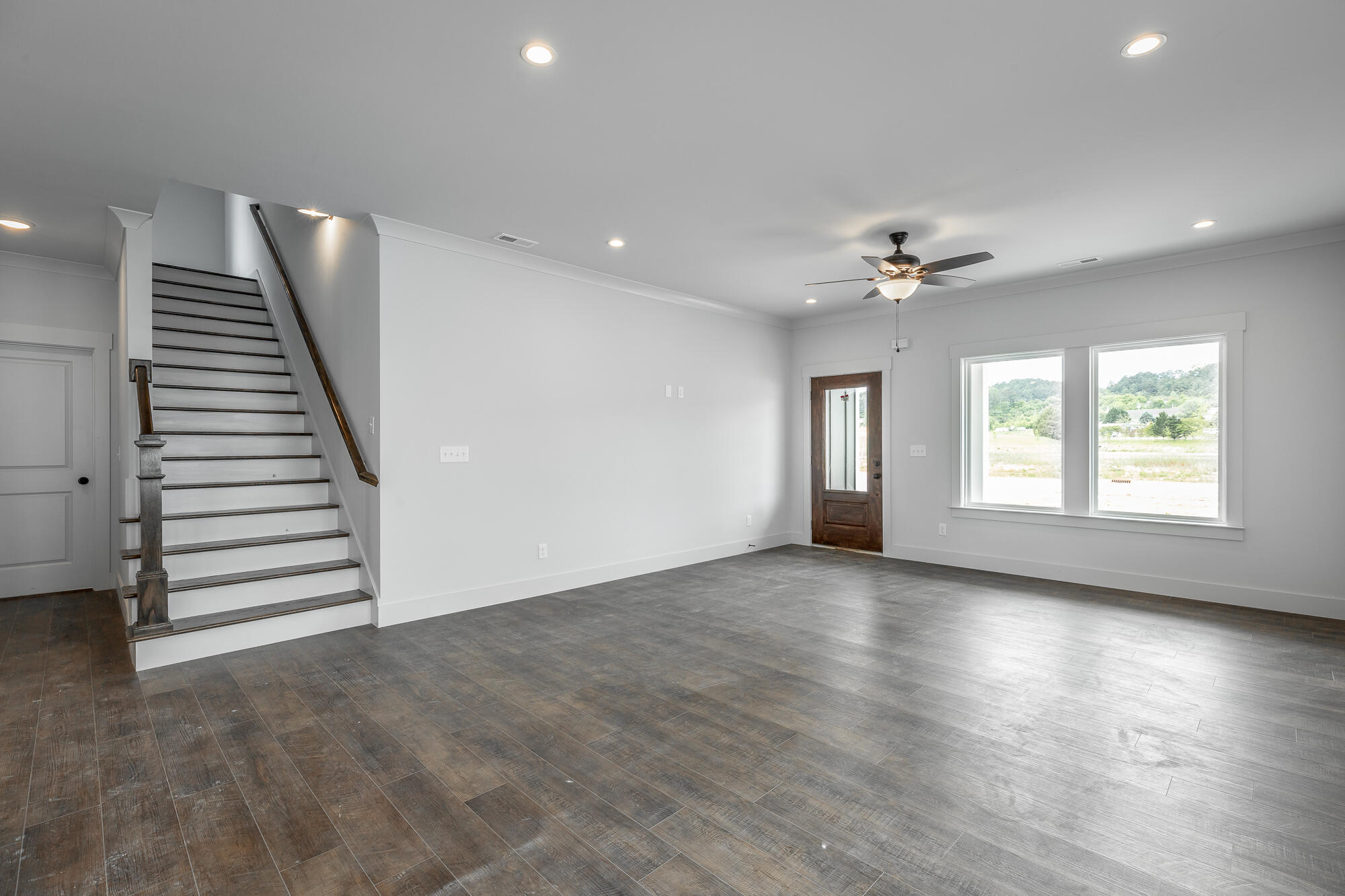 387 Willow Grove Court, 29