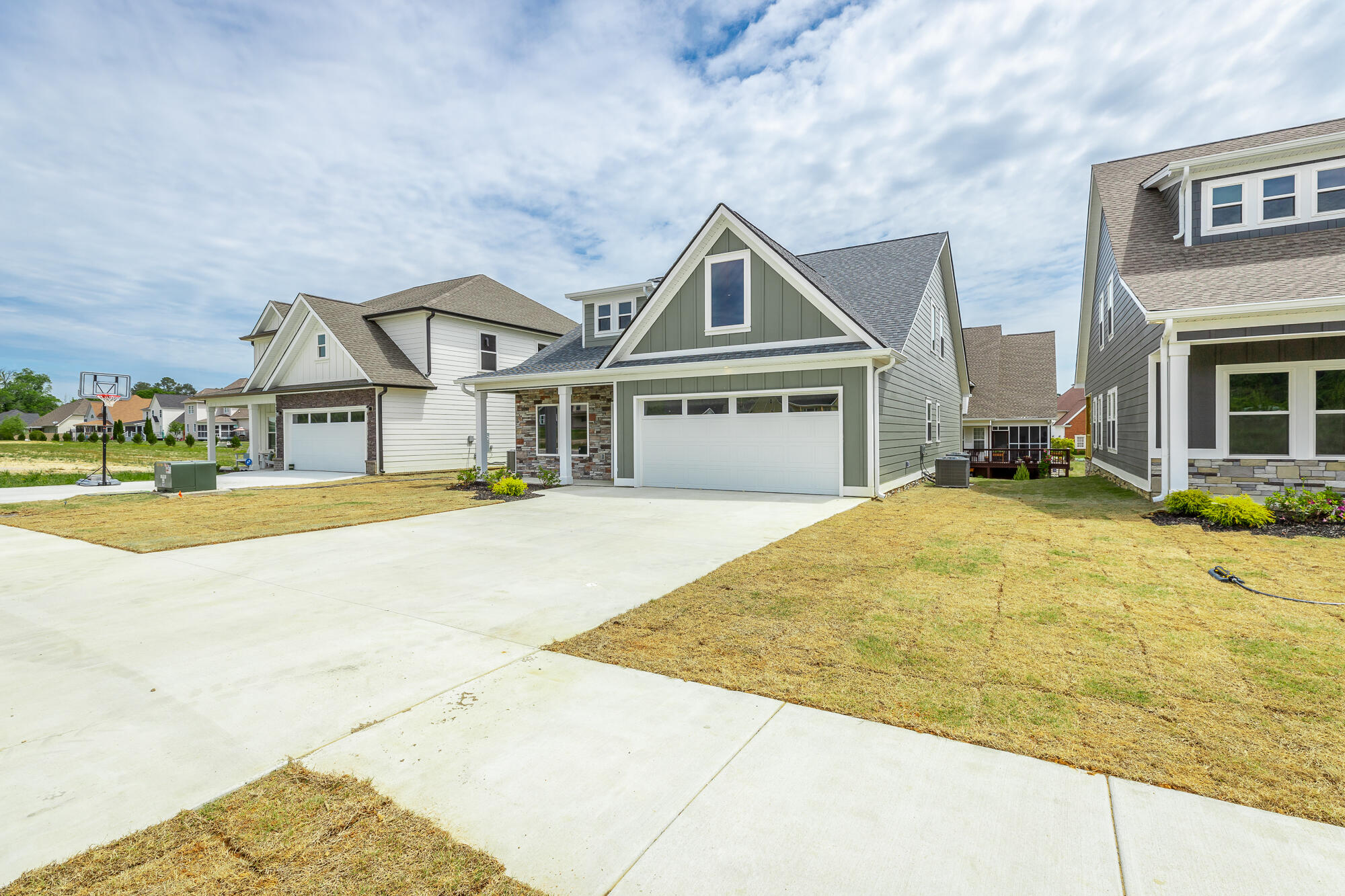 387 Willow Grove Court, 29