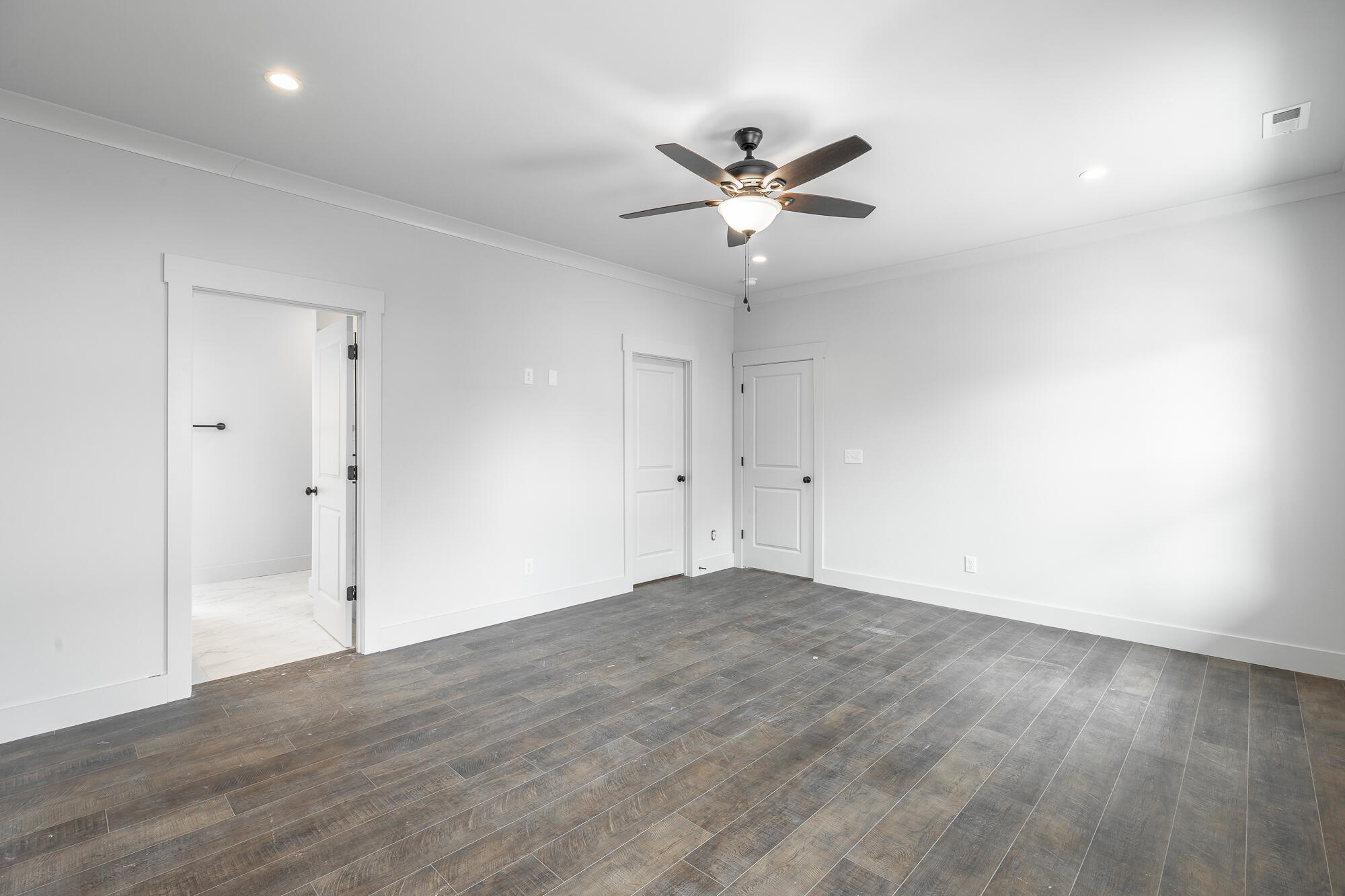 387 Willow Grove Court, 29