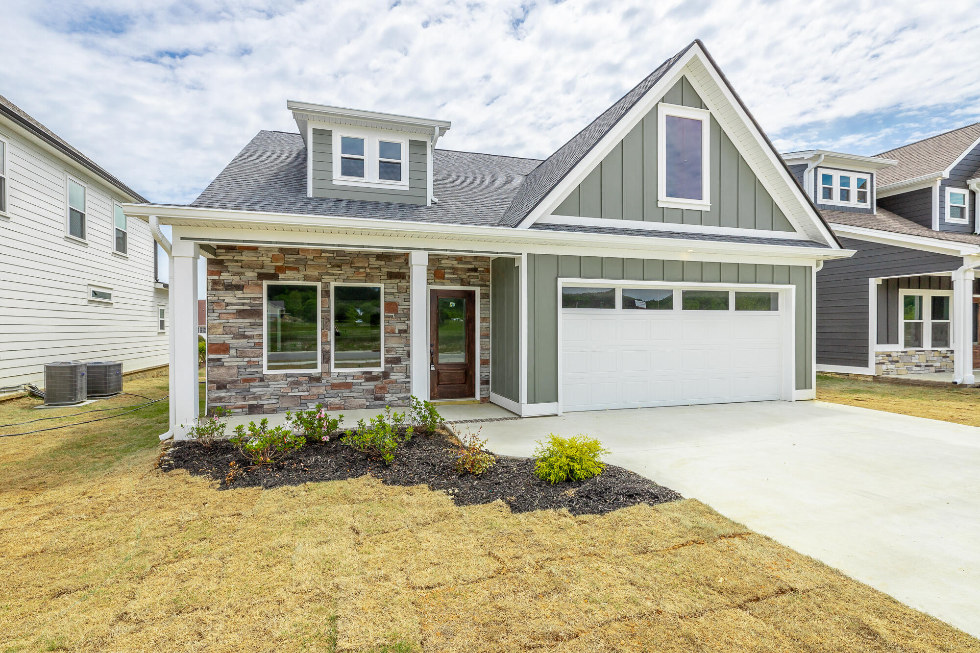 387 Willow Grove Court, 29