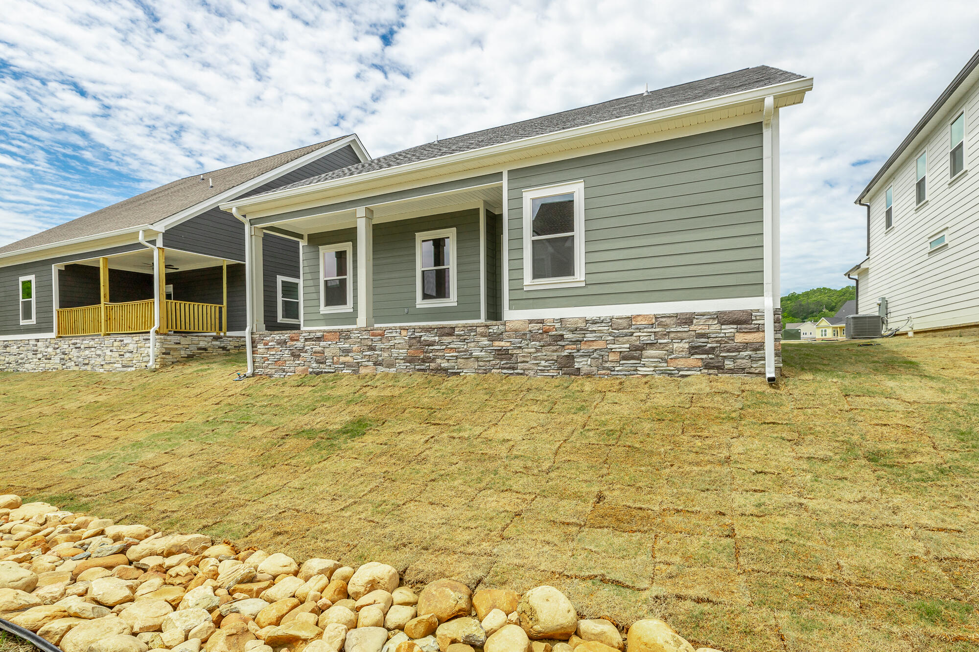 387 Willow Grove Court, 29