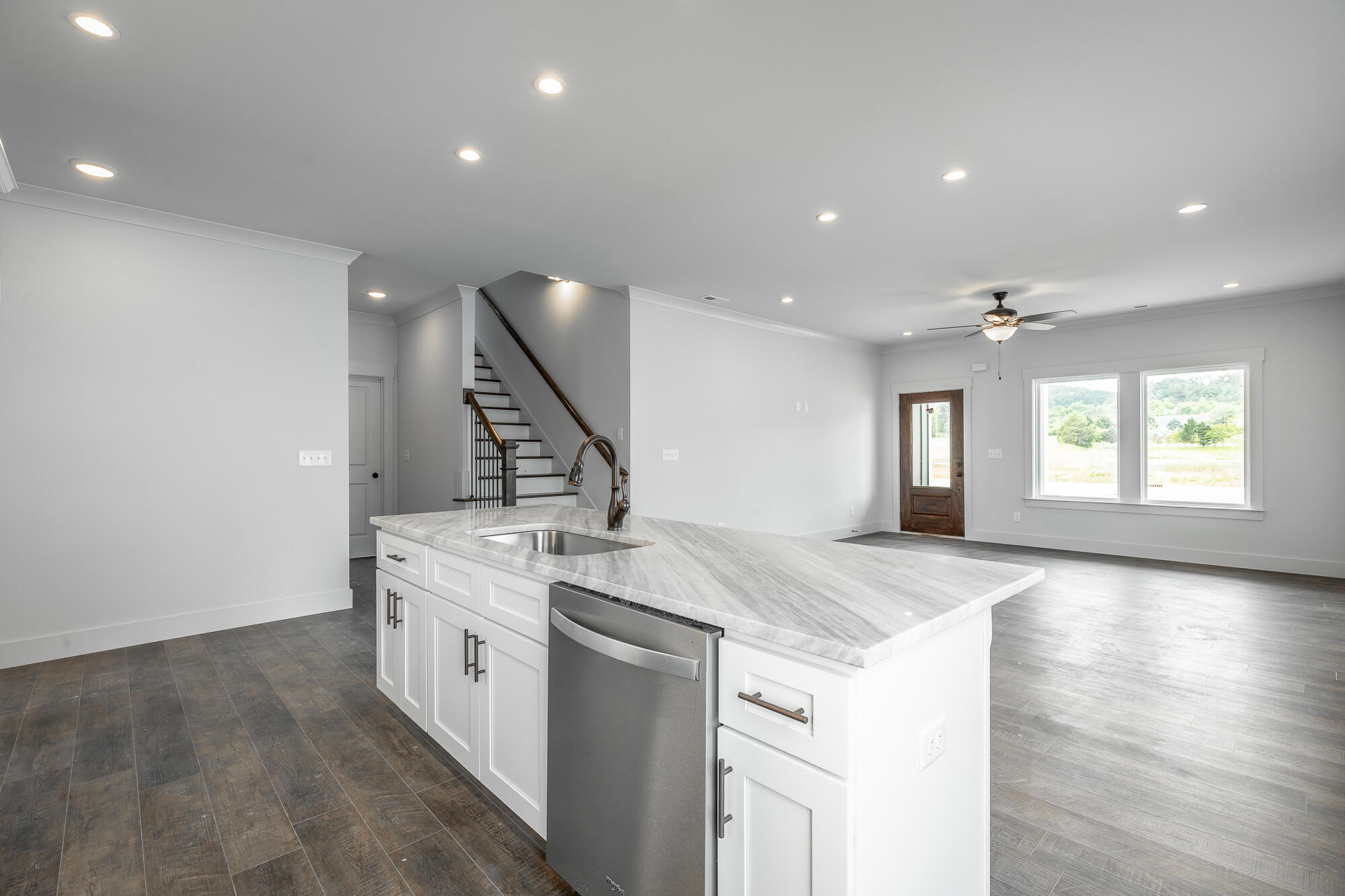 387 Willow Grove Court, 29