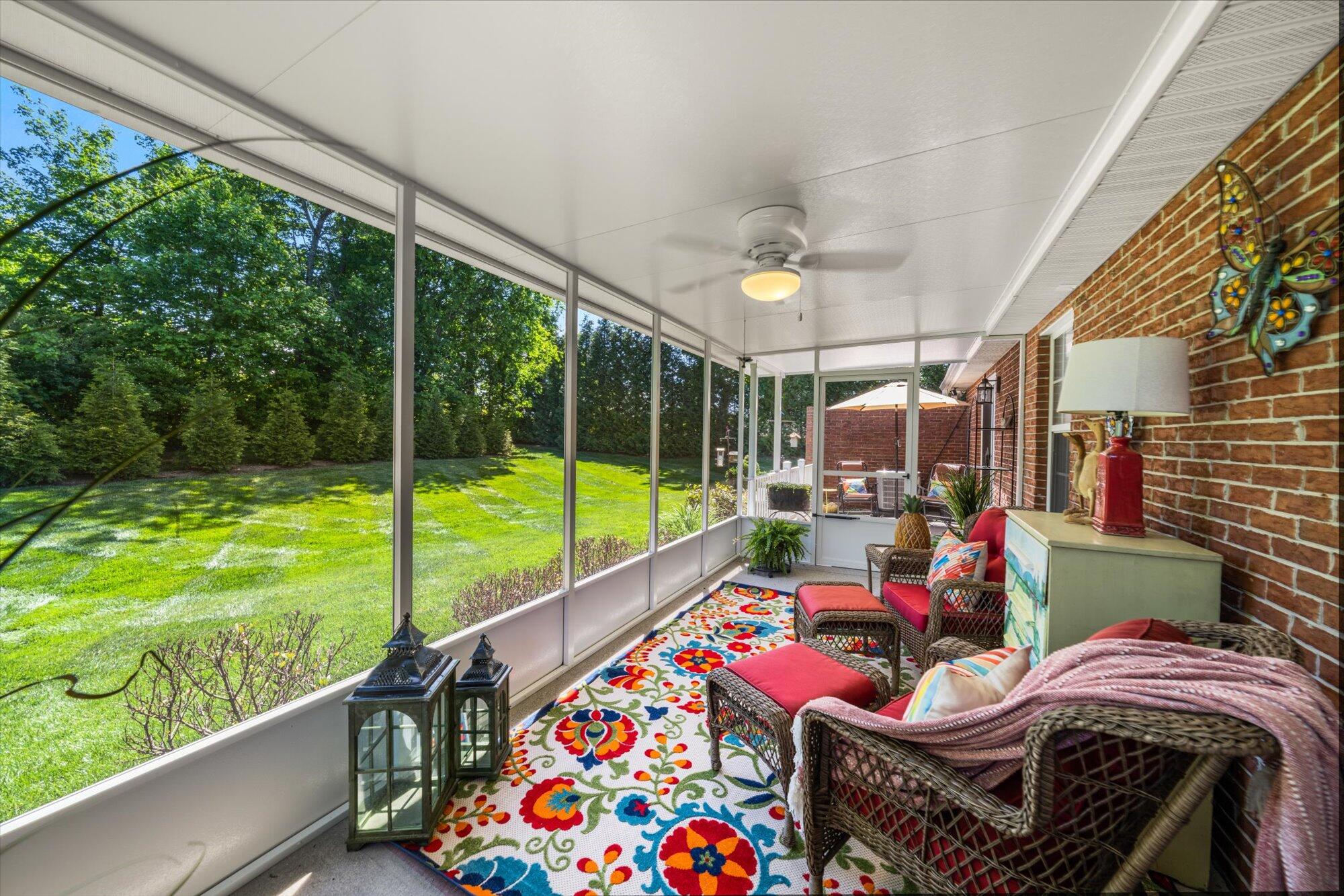 412 Winthrope Way