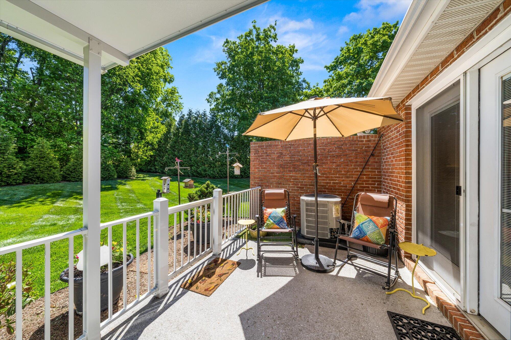 412 Winthrope Way