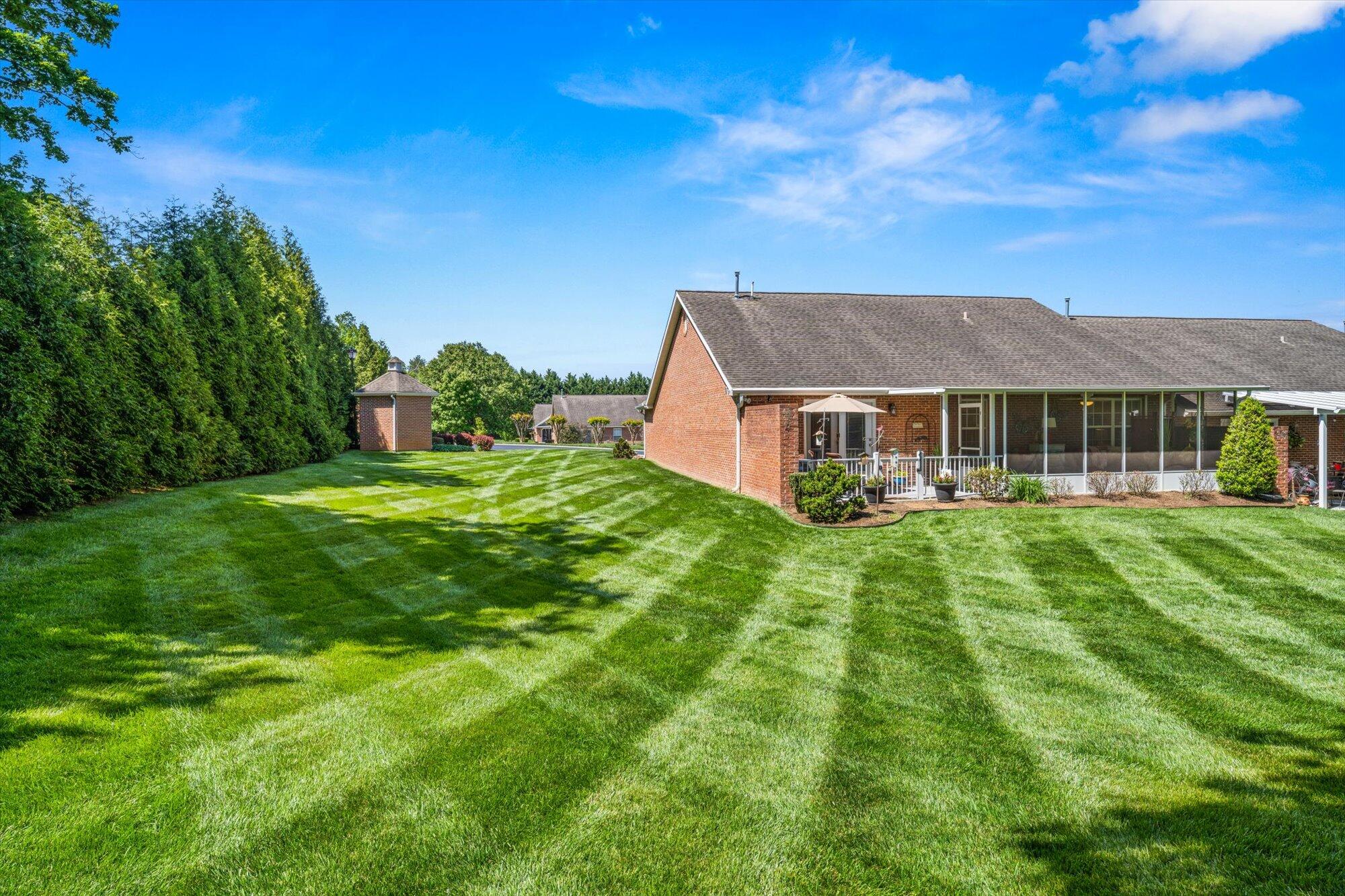 412 Winthrope Way