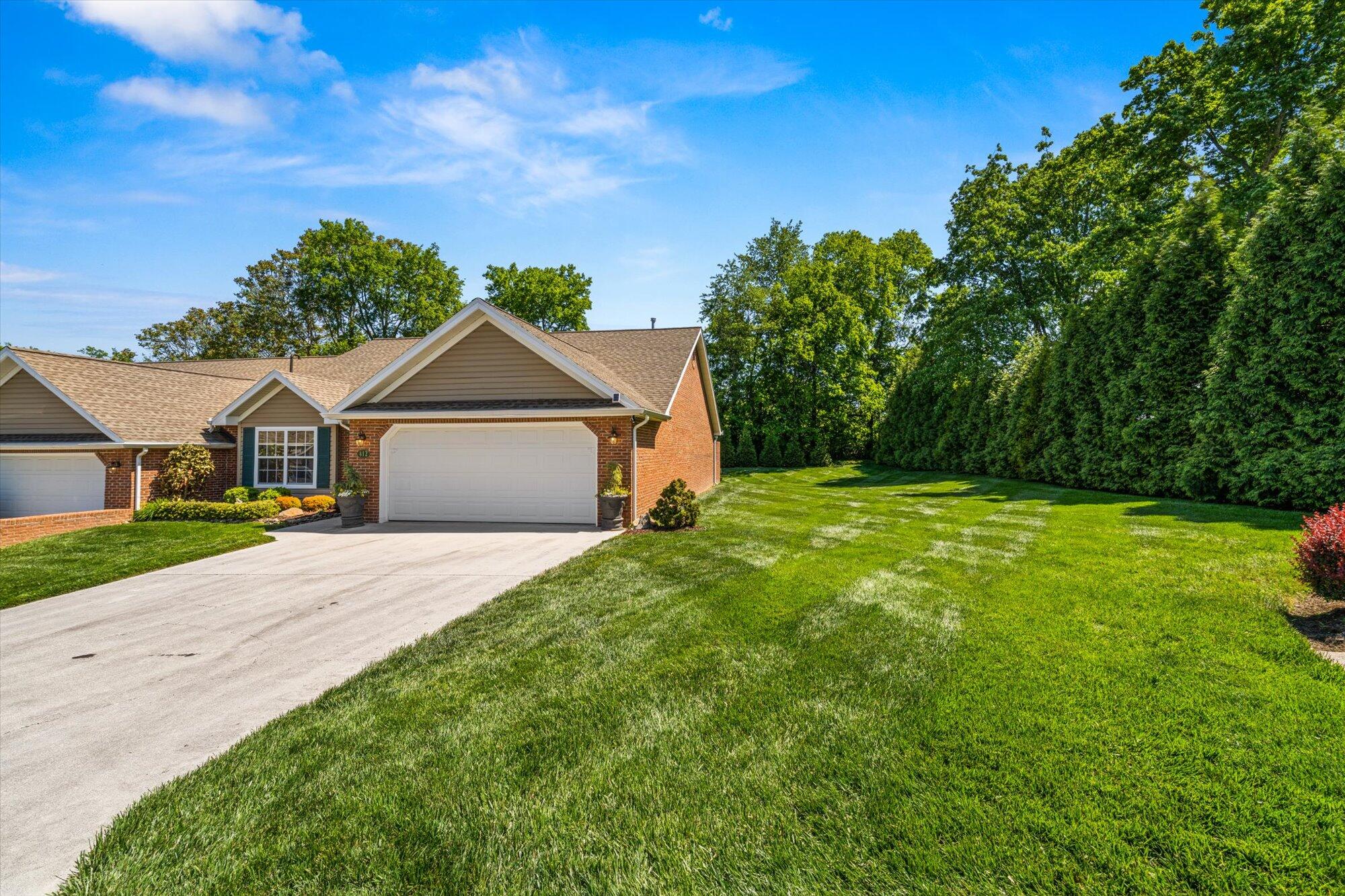 412 Winthrope Way