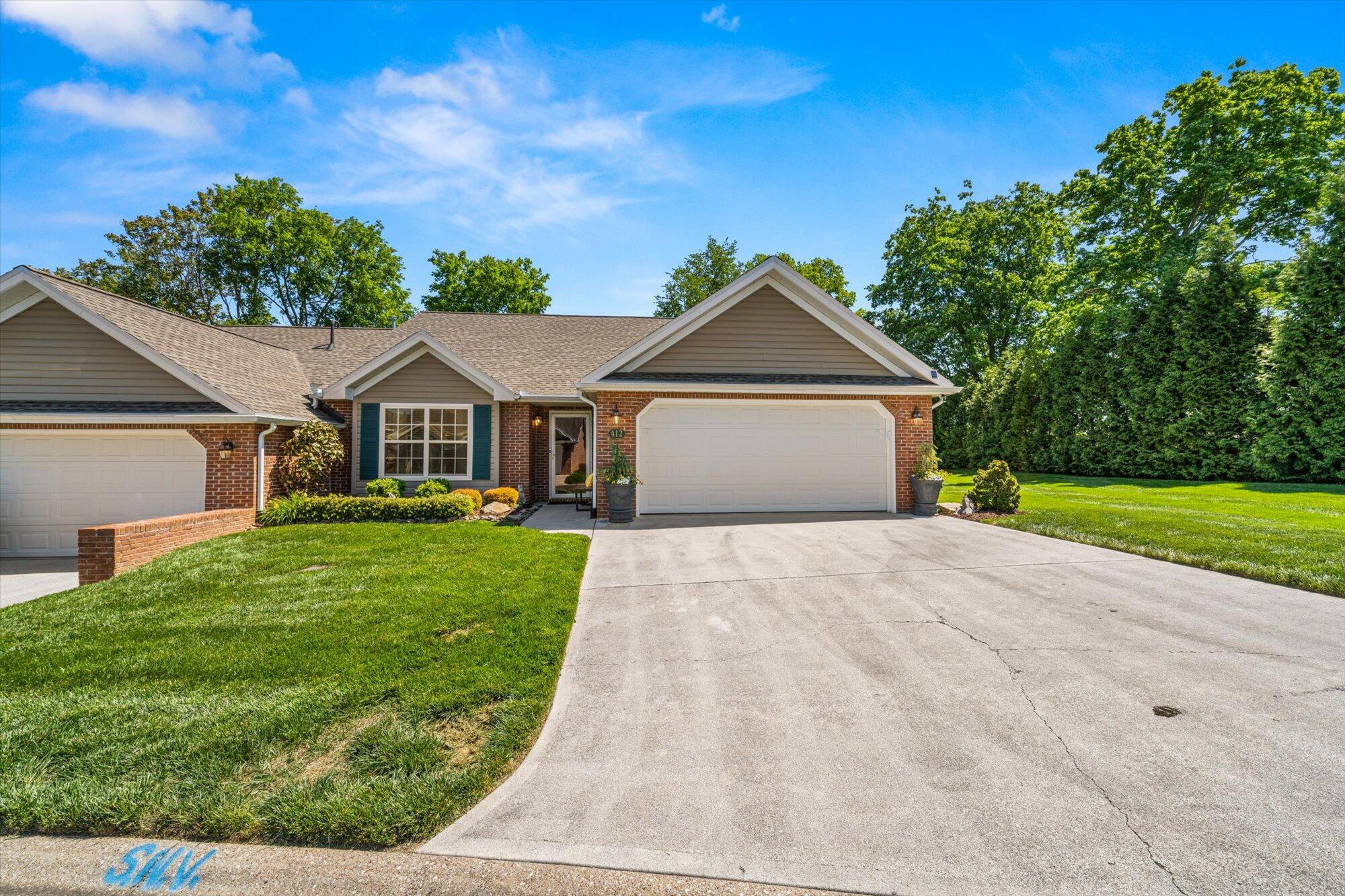 412 Winthrope Way