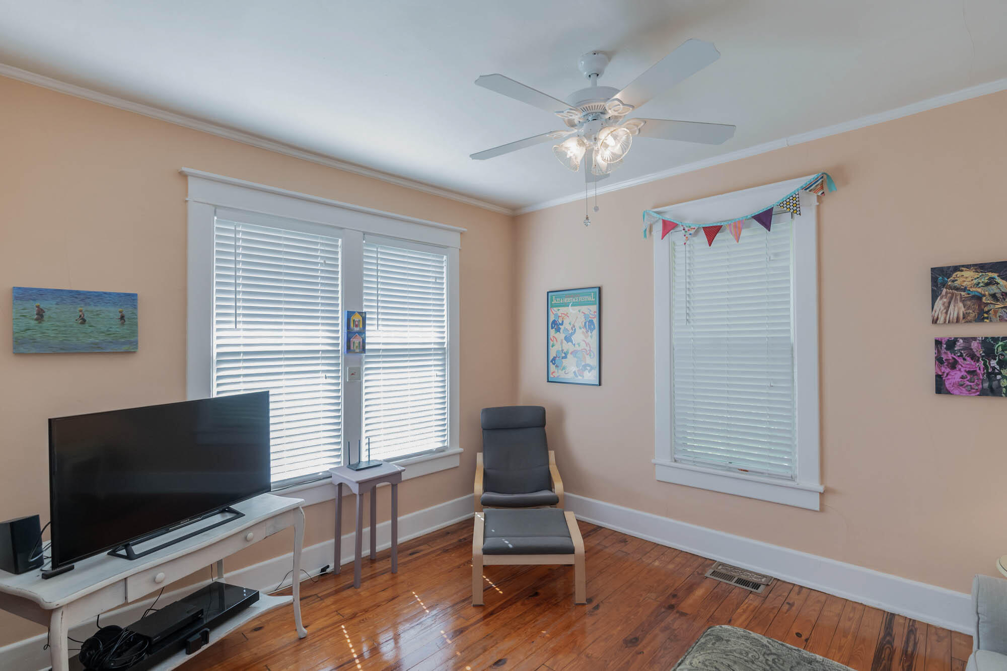 1706 W 42nd Street