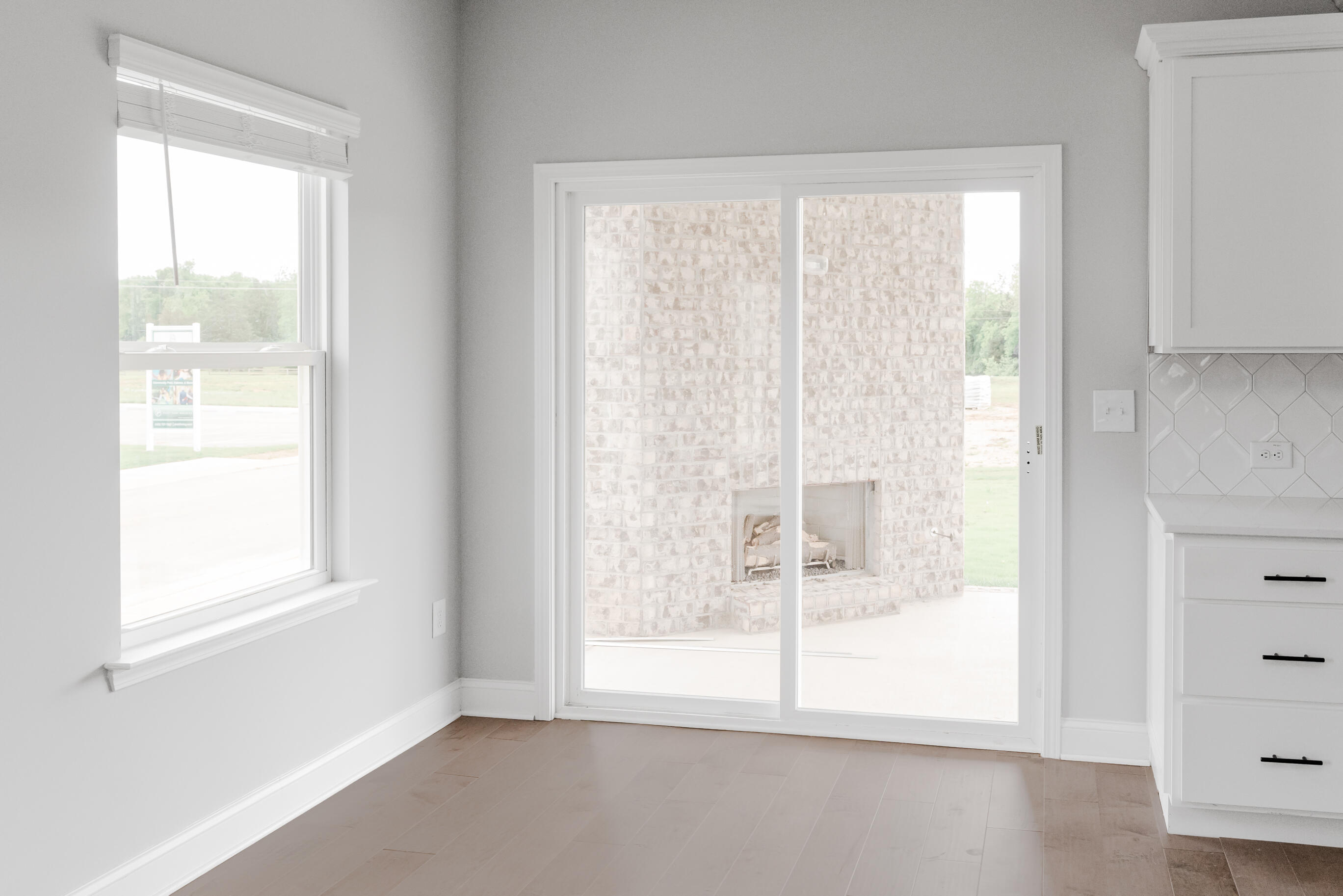 8724 Knolling Loop, 48