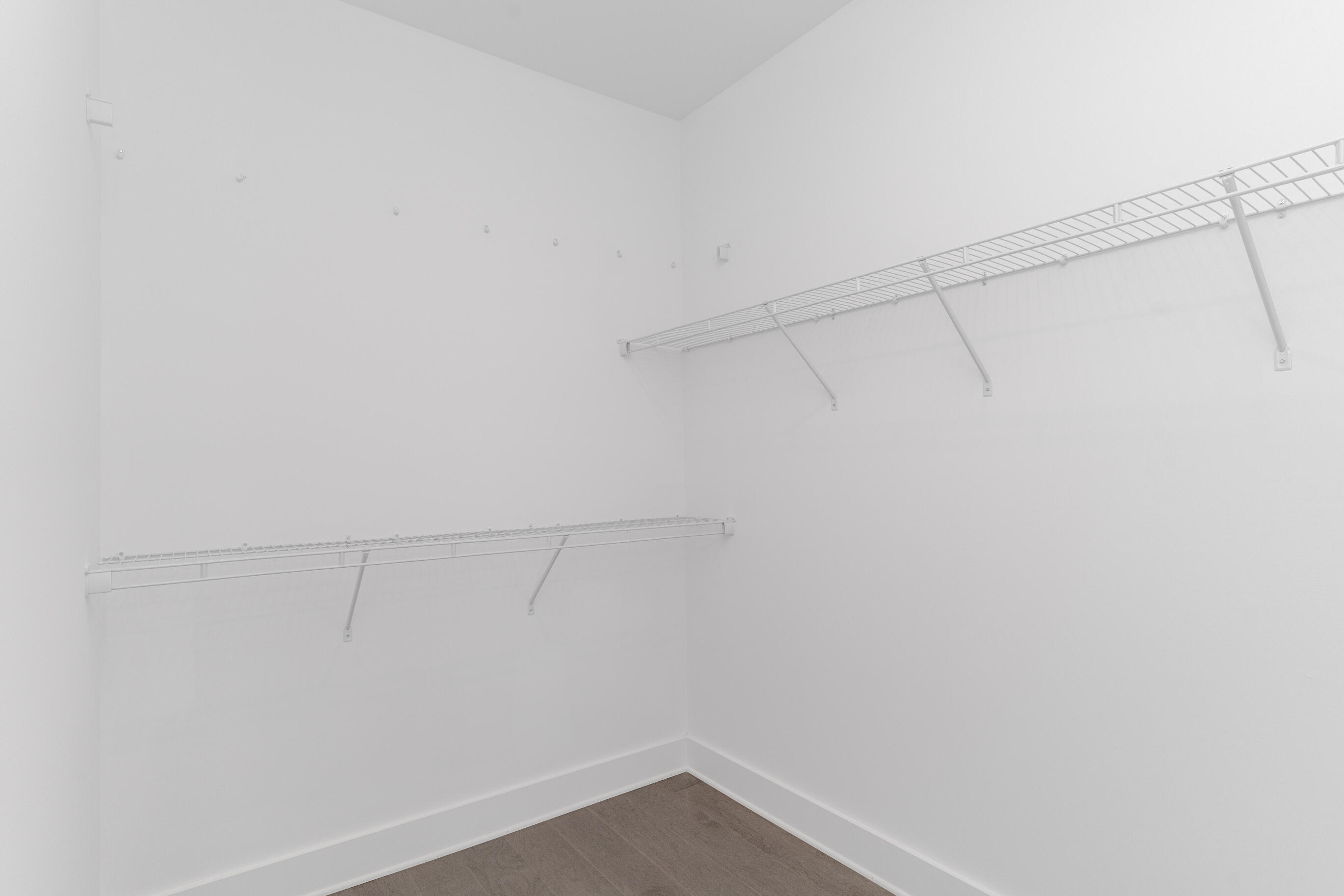 8761 Knolling Loop, 51