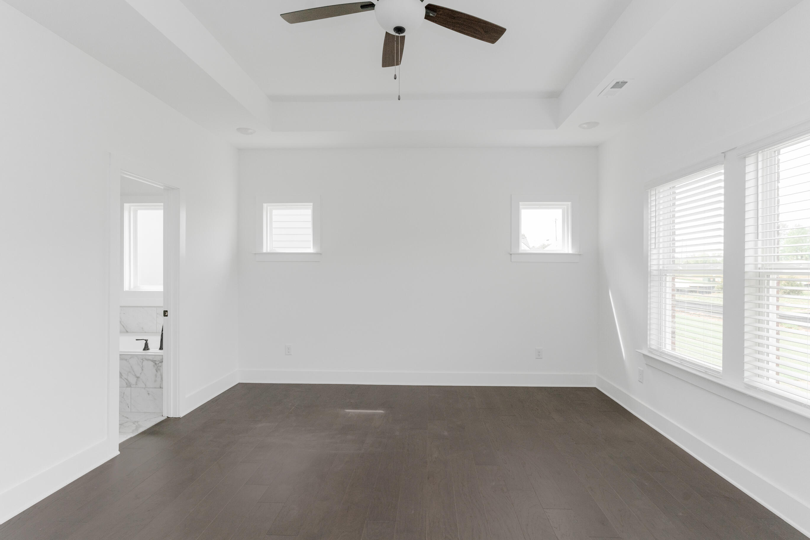 8761 Knolling Loop, 51