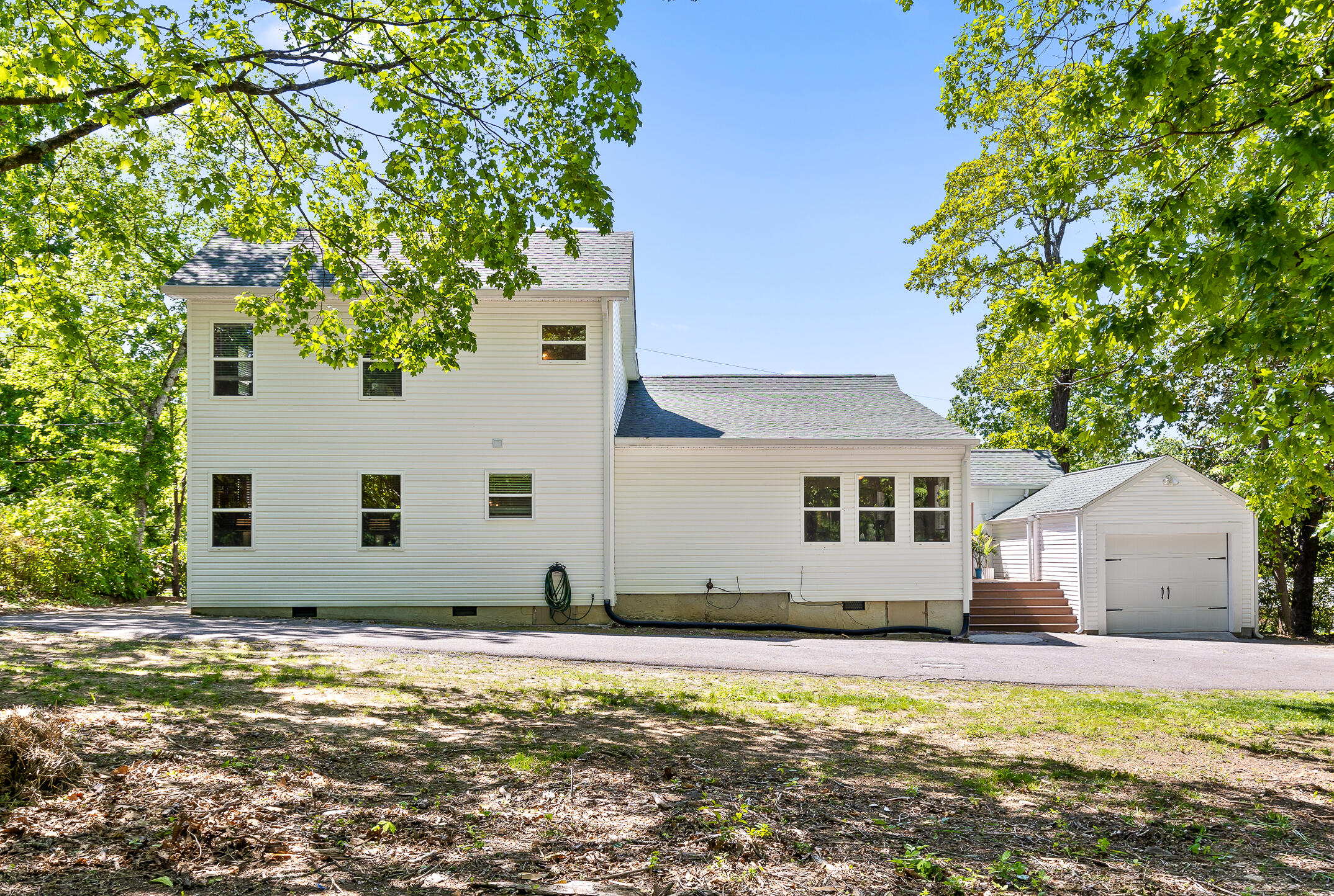 3208 Ozark Circle