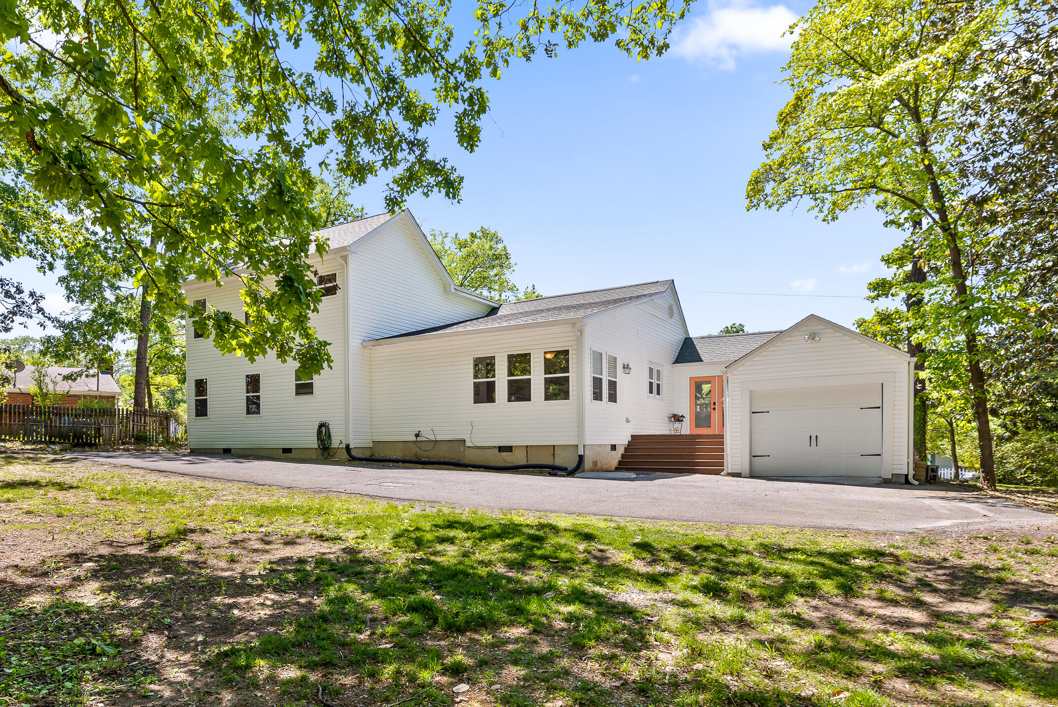 3208 Ozark Circle