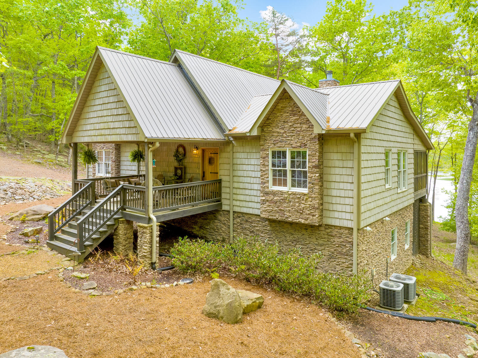 48 Everett Road