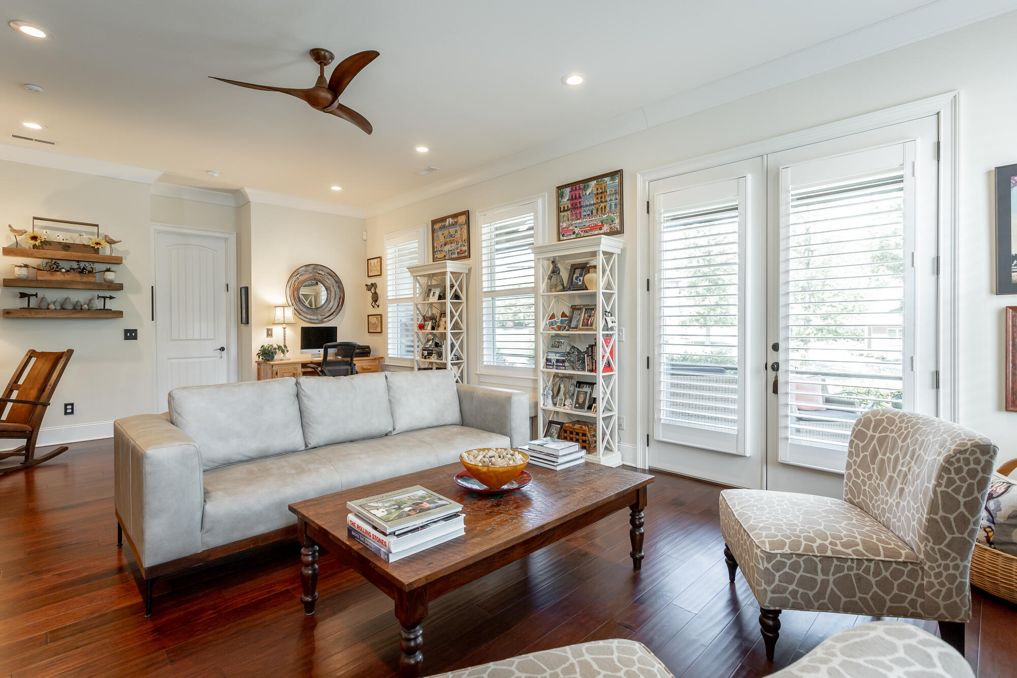 837 Waterthrush Lane