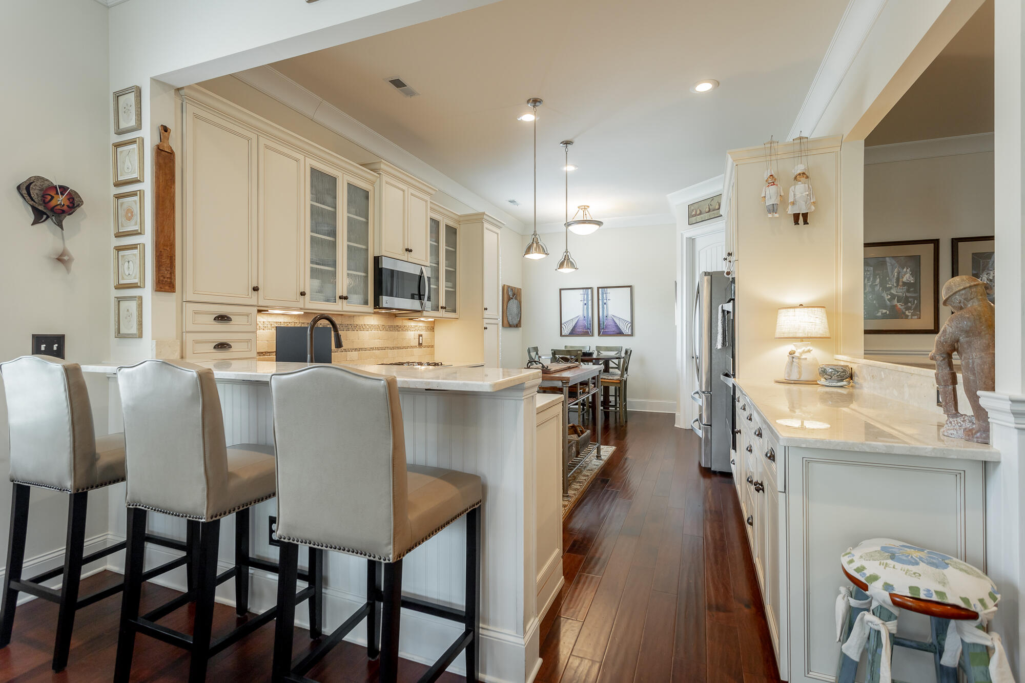 837 Waterthrush Lane