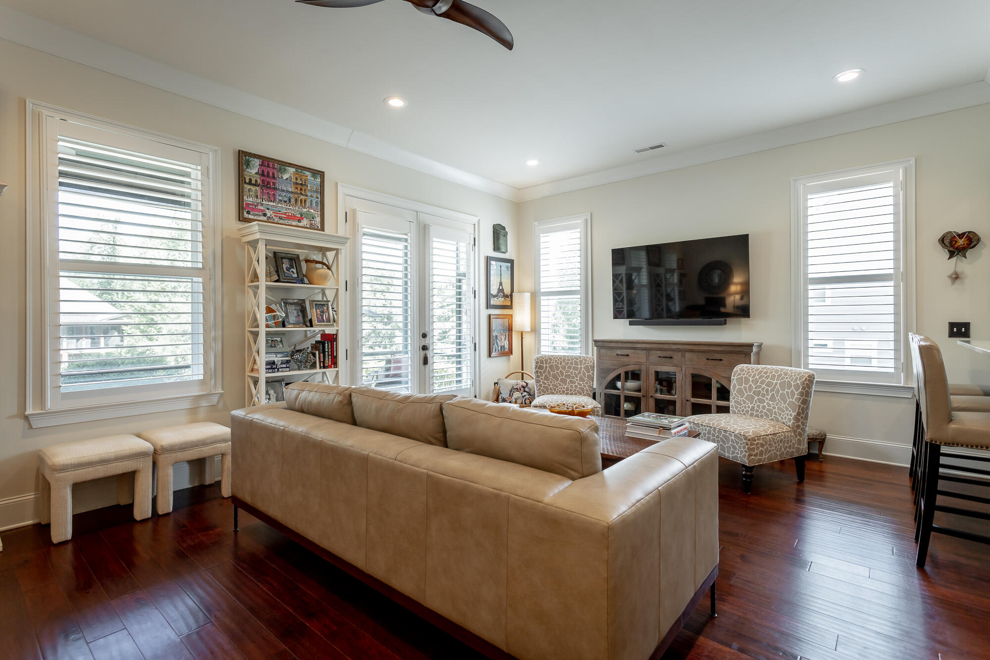 837 Waterthrush Lane