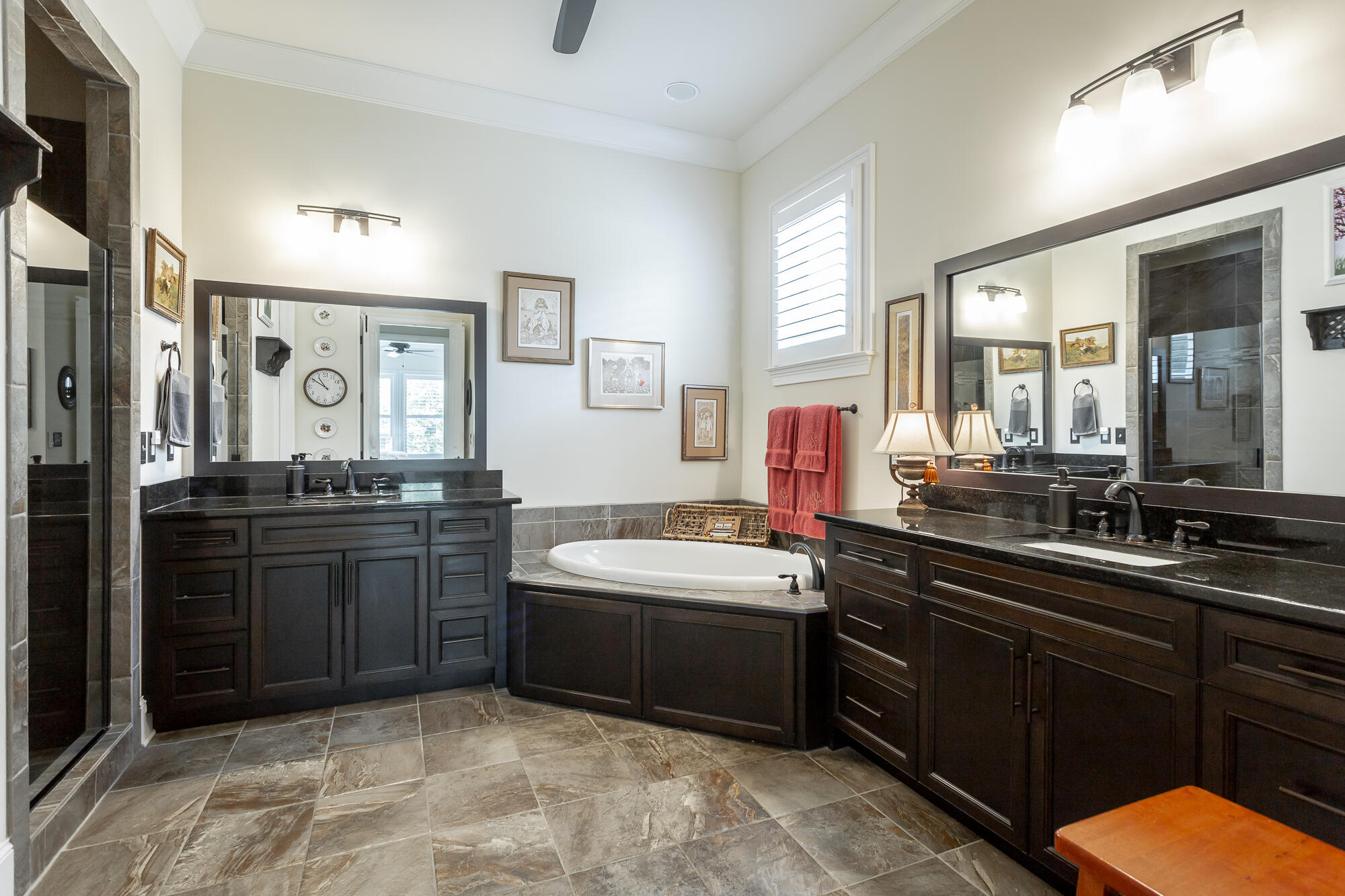 837 Waterthrush Lane