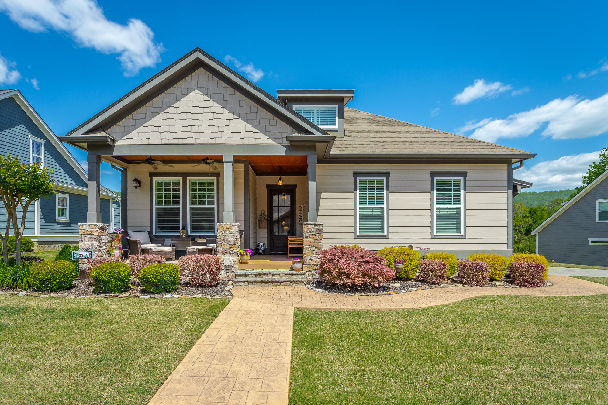 837 Waterthrush Lane