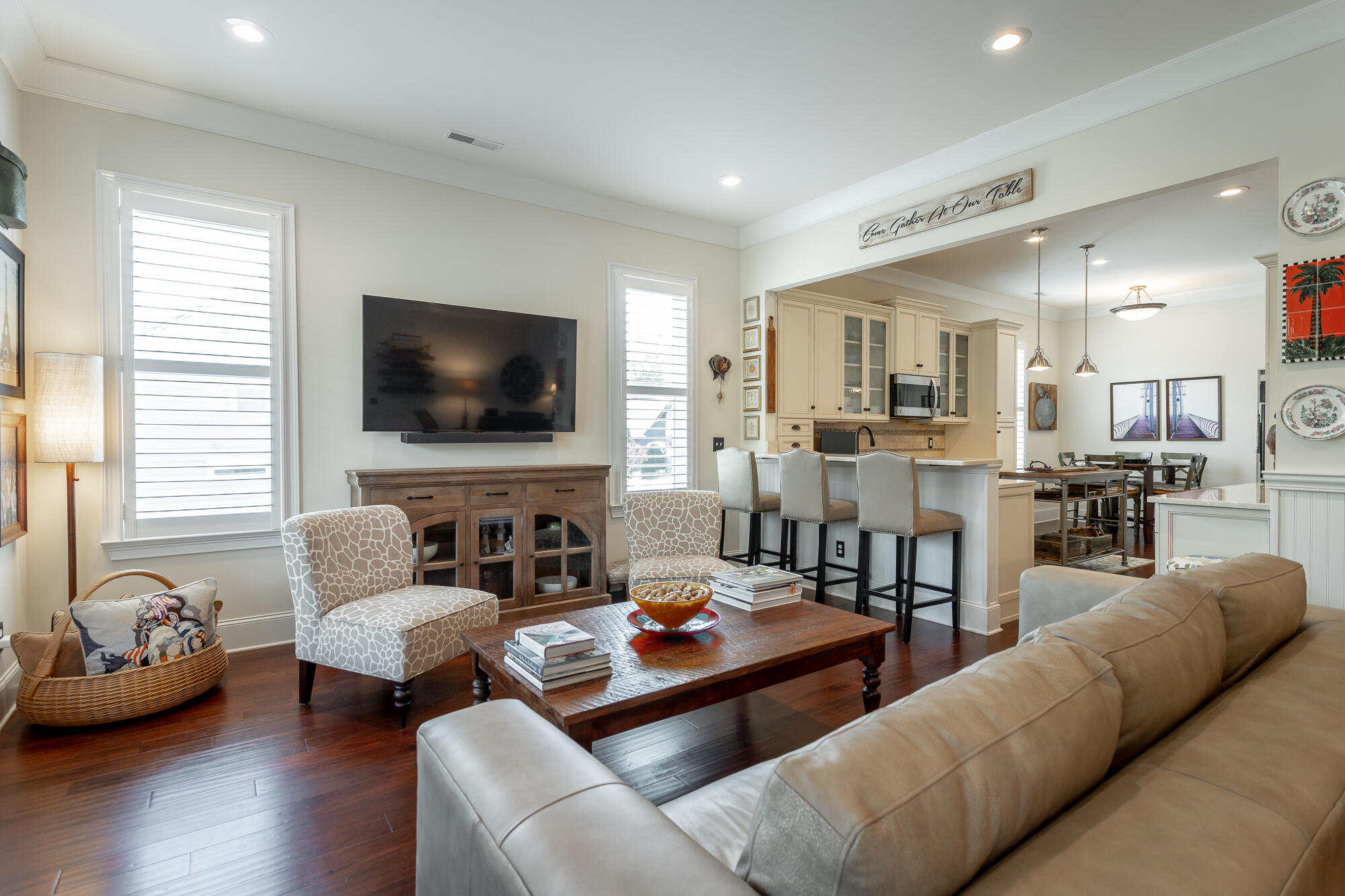 837 Waterthrush Lane