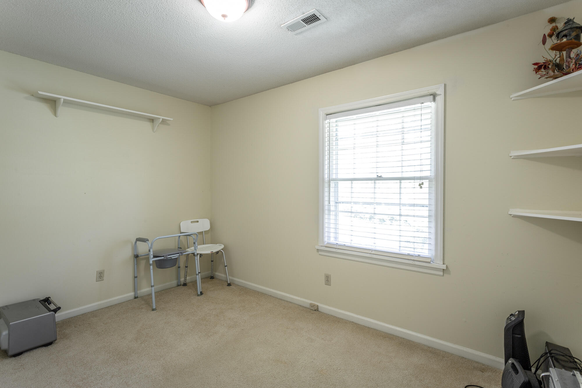 4961 Montcrest Drive