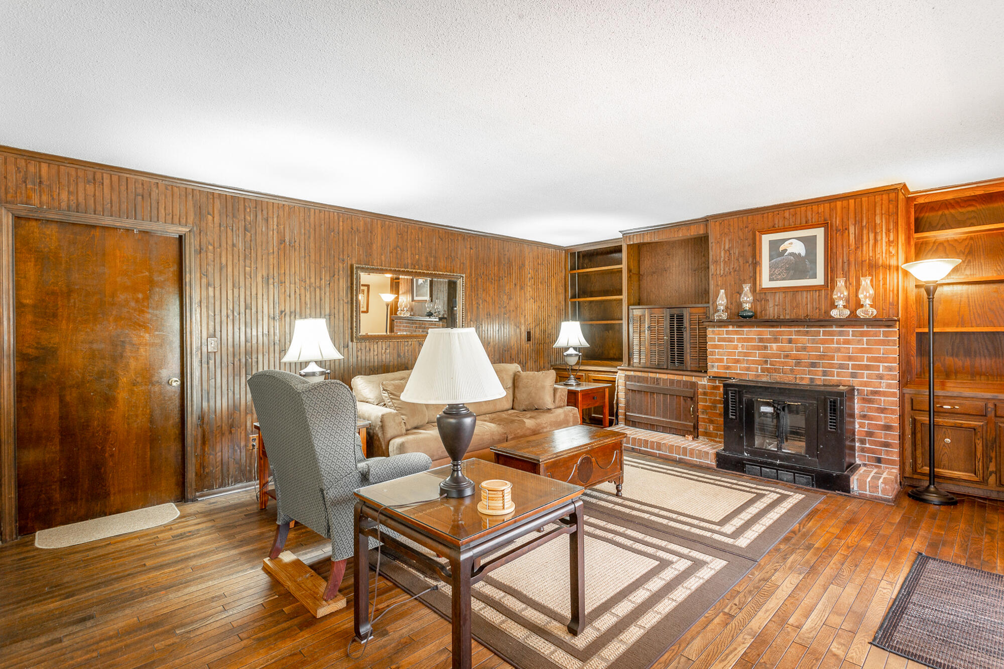4961 Montcrest Drive