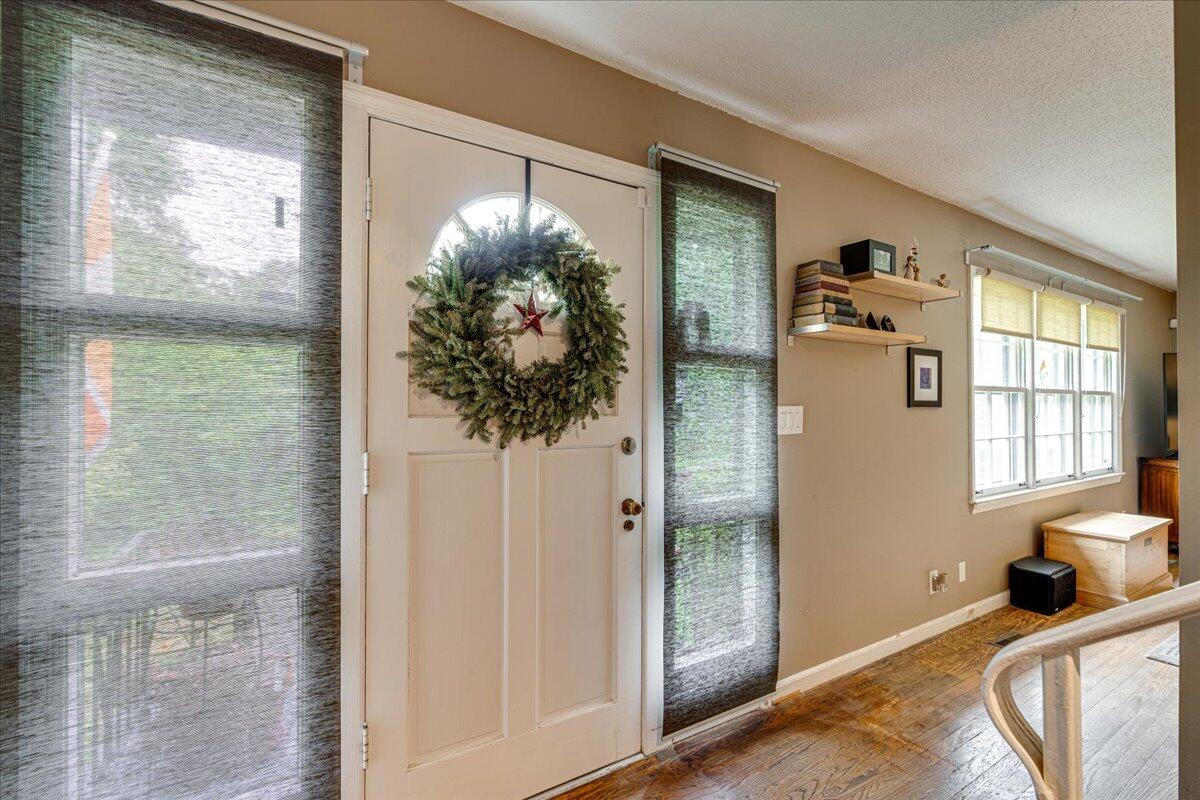 107 Sunnyside Drive