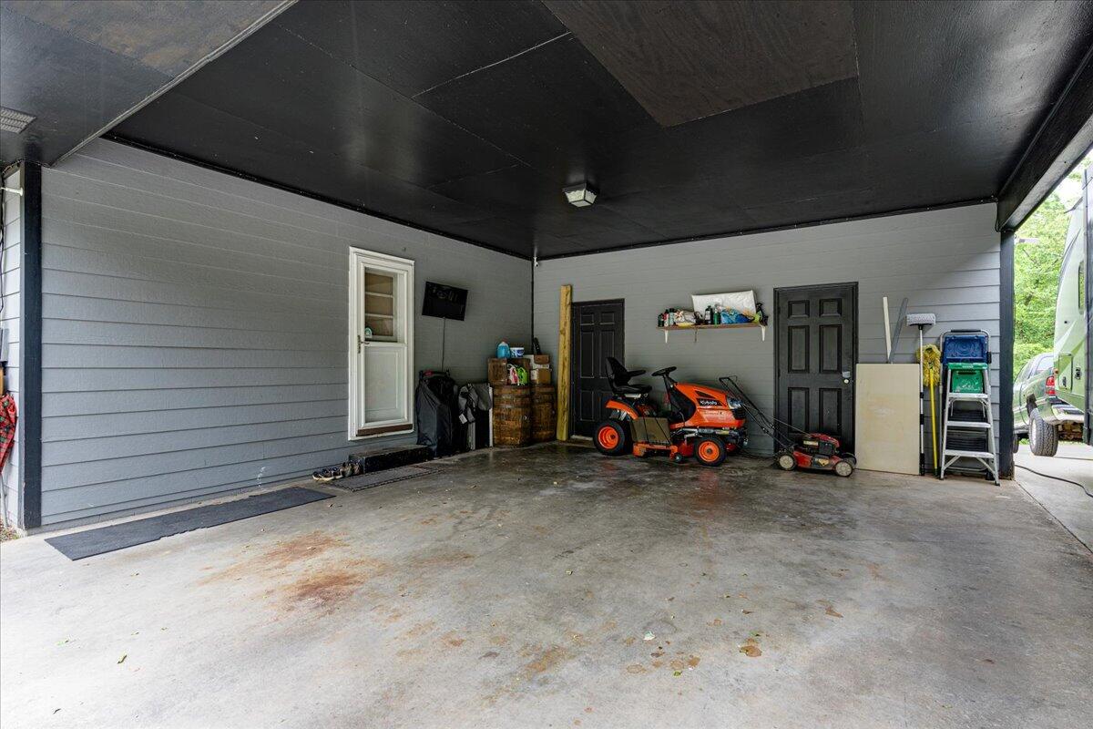 107 Sunnyside Drive
