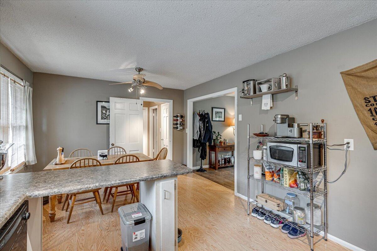 107 Sunnyside Drive