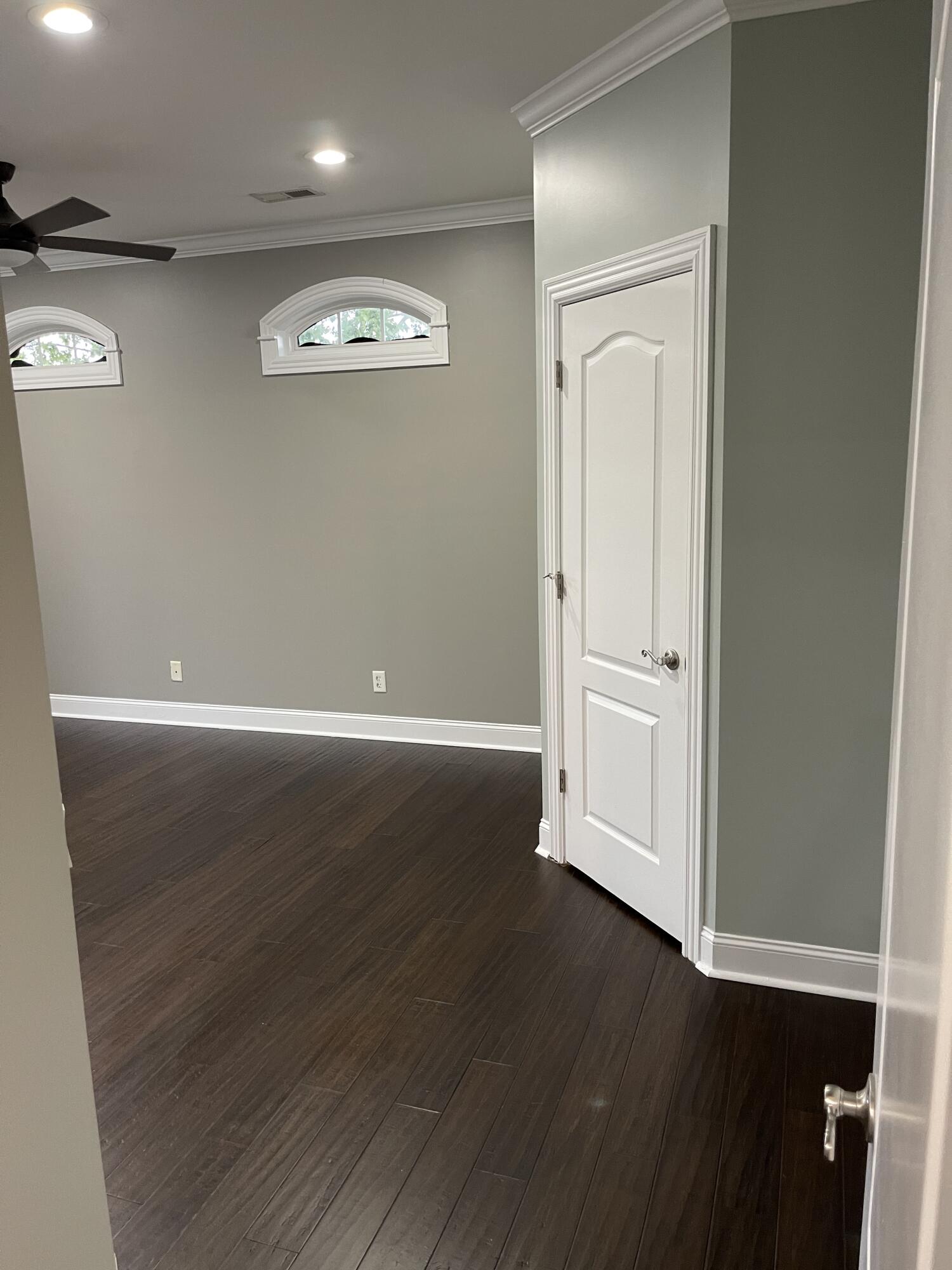 1006 Renaissance Court