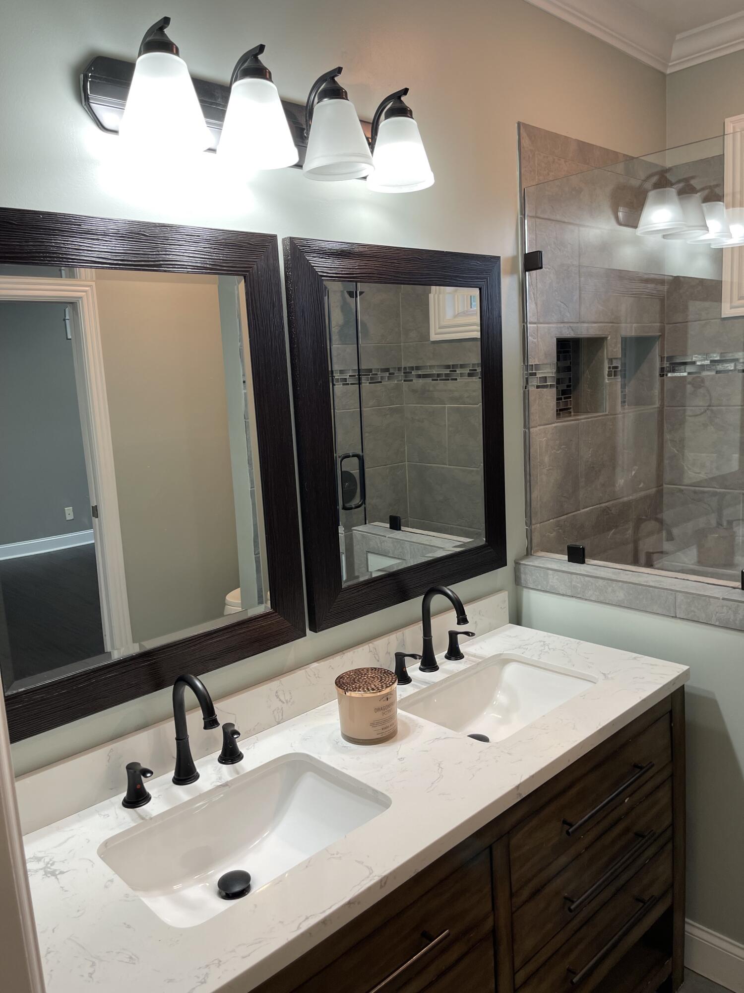 1006 Renaissance Court