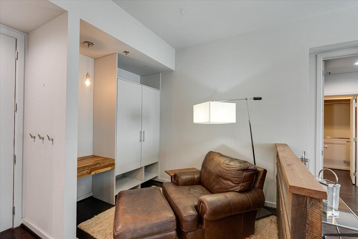 200 Manufacturers Road, Apt 440