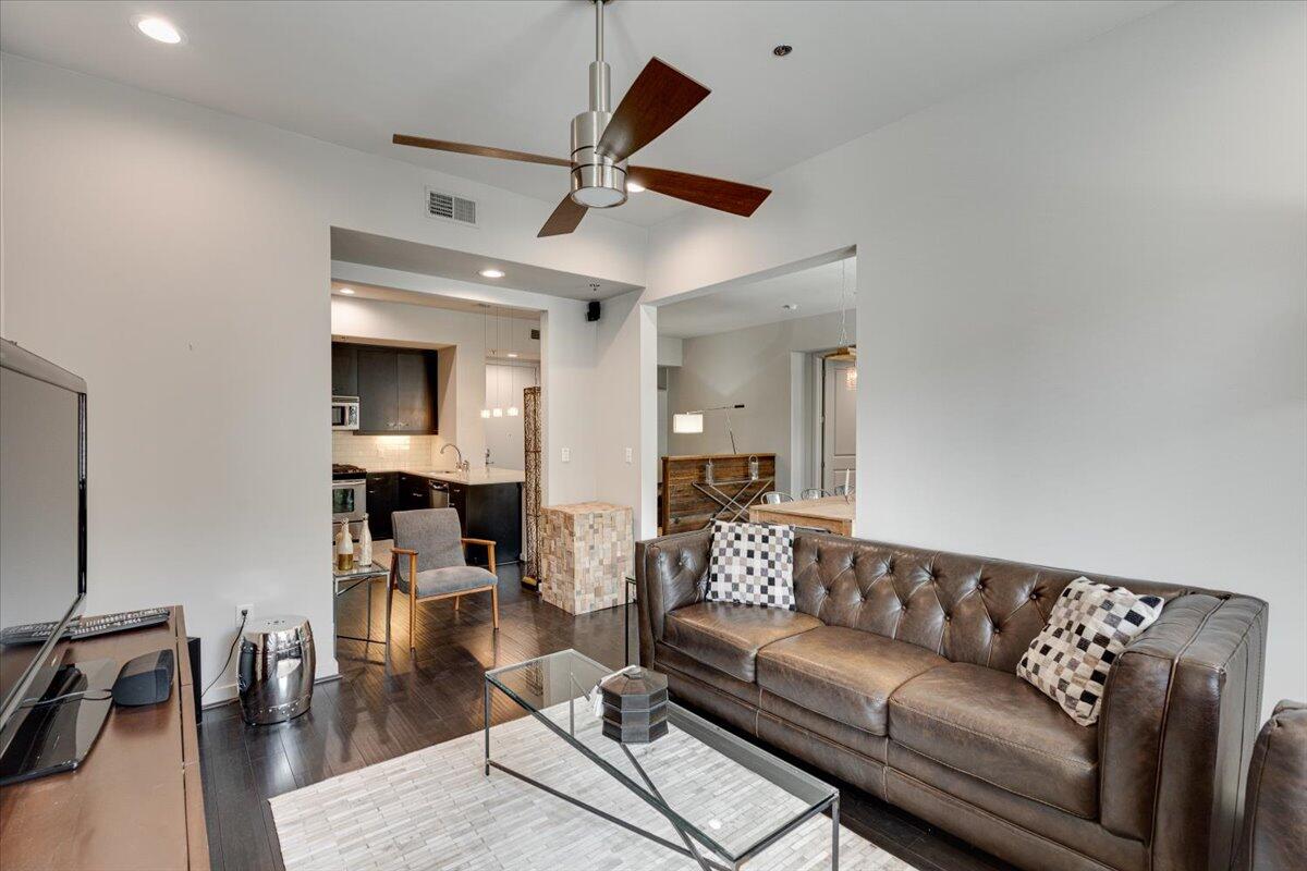 200 Manufacturers Road, Apt 440
