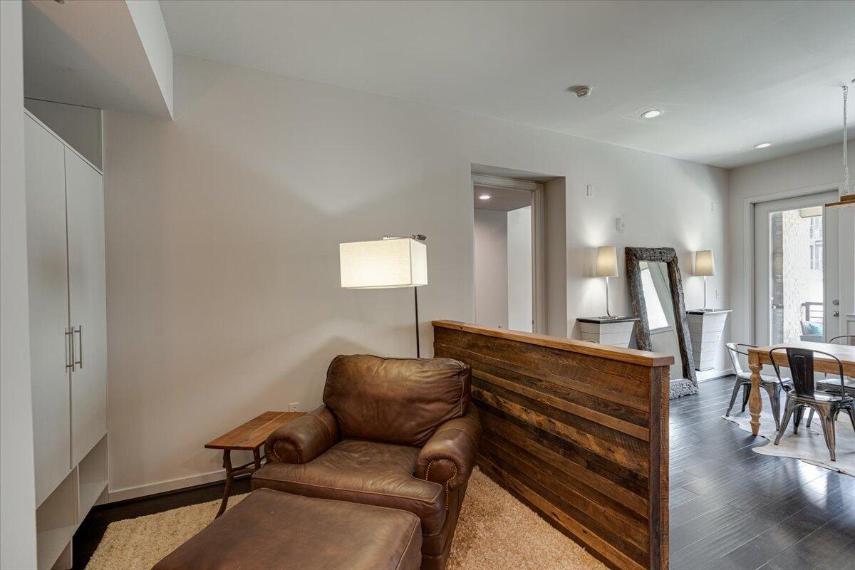 200 Manufacturers Road, Apt 440