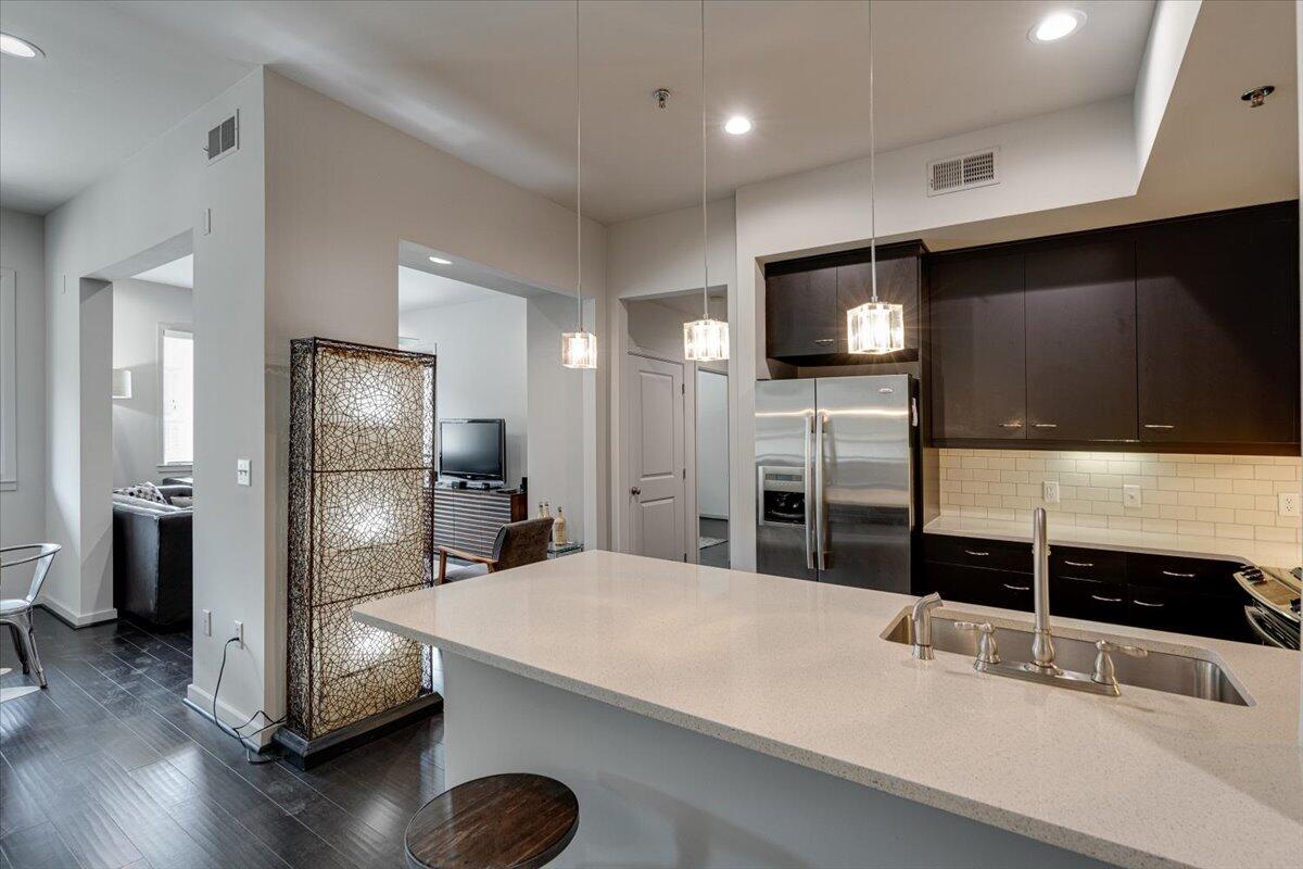 200 Manufacturers Road, Apt 440