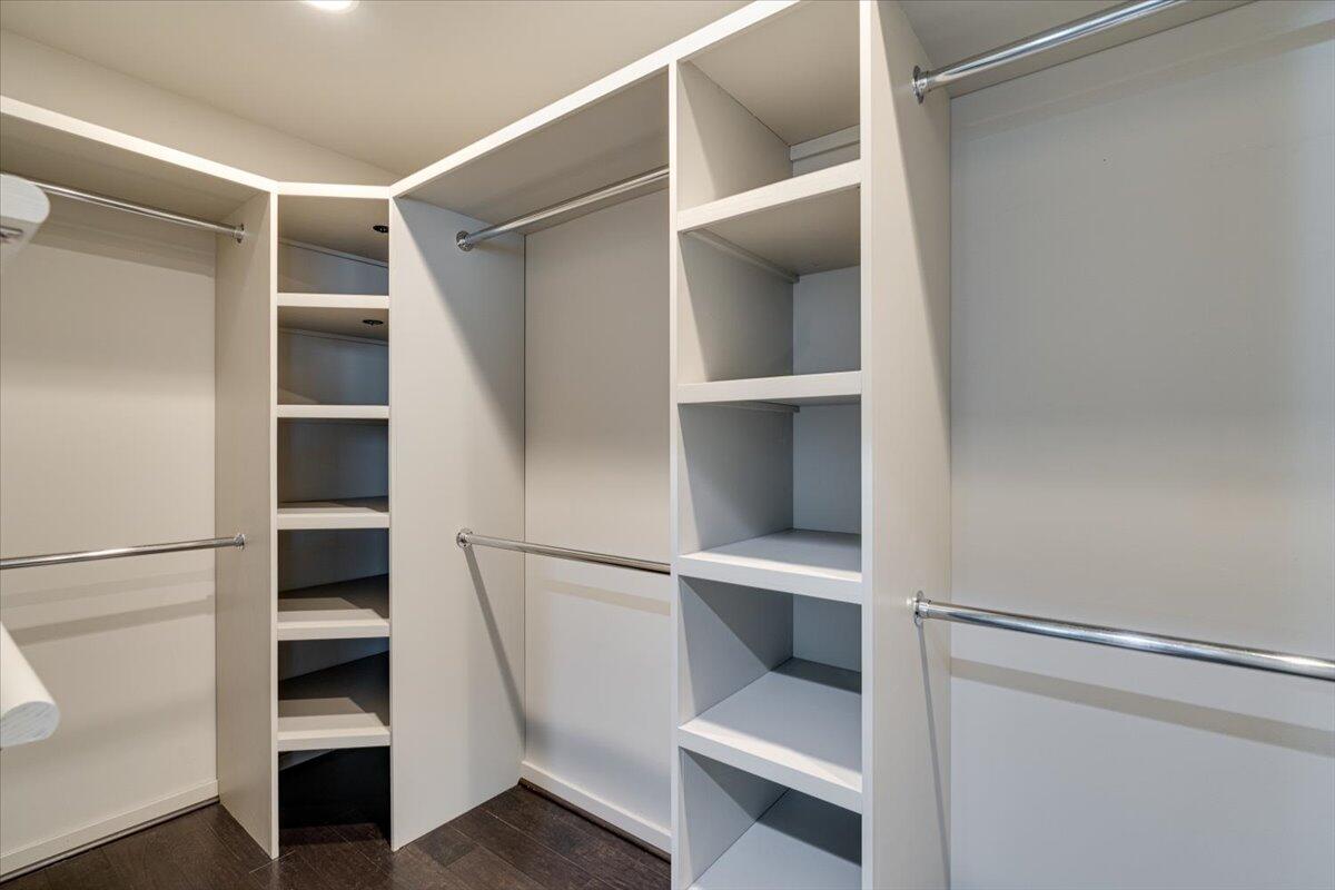 200 Manufacturers Road, Apt 440