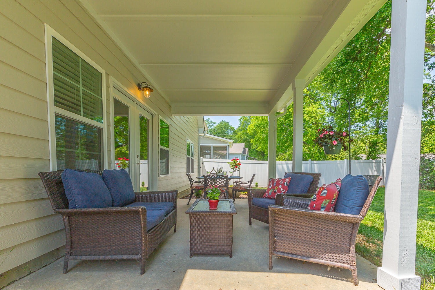 1227 Baldwin Field Circle, 58